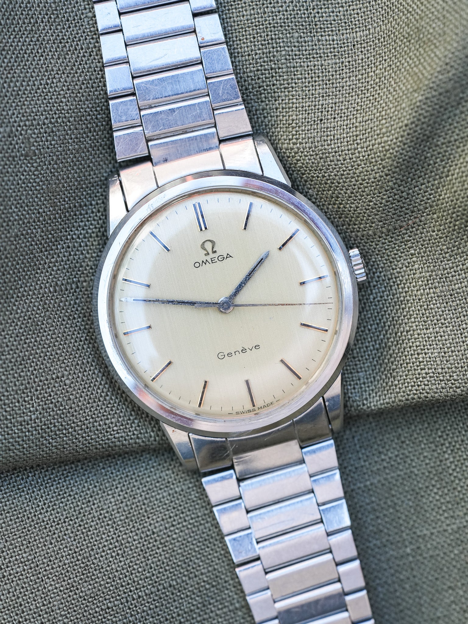 Omega - Geneve Cadran lin champagne - 1964