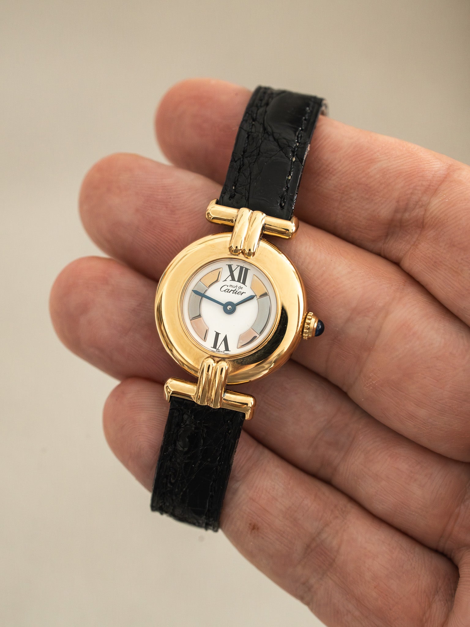 Montre Cartier Must Colisée Vermeil (1994) – Full Set & Bracelet Noir
