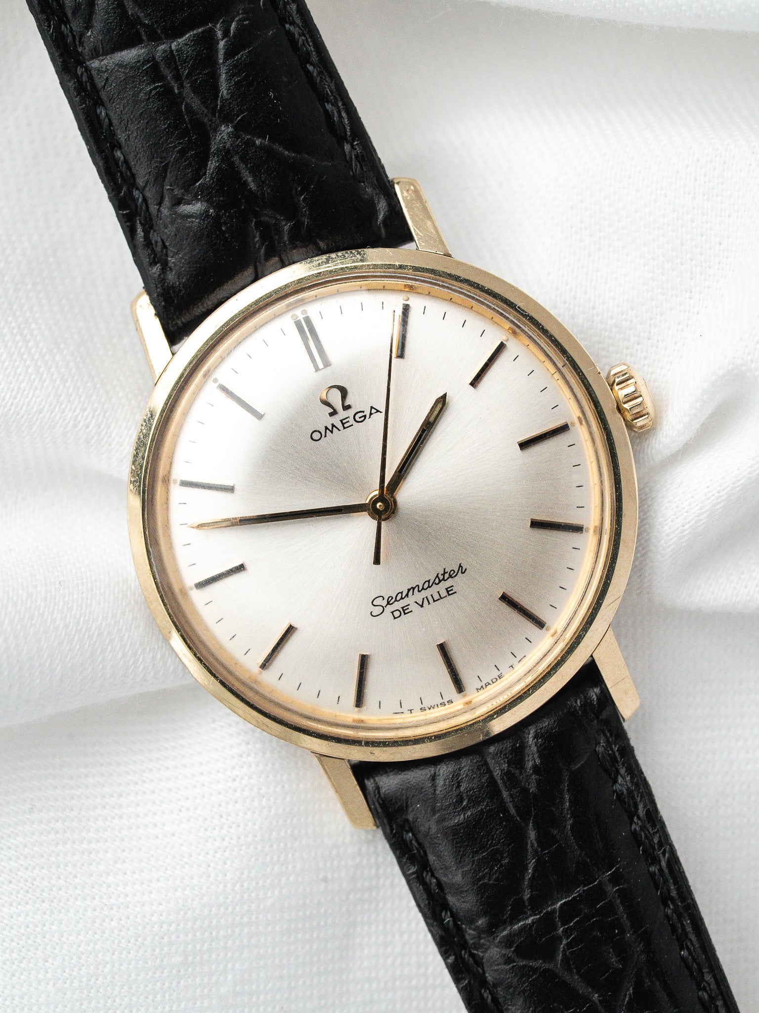 Montre Omega Vintage Seamaster De Ville 135.020 — Plaqué Or (1960s)