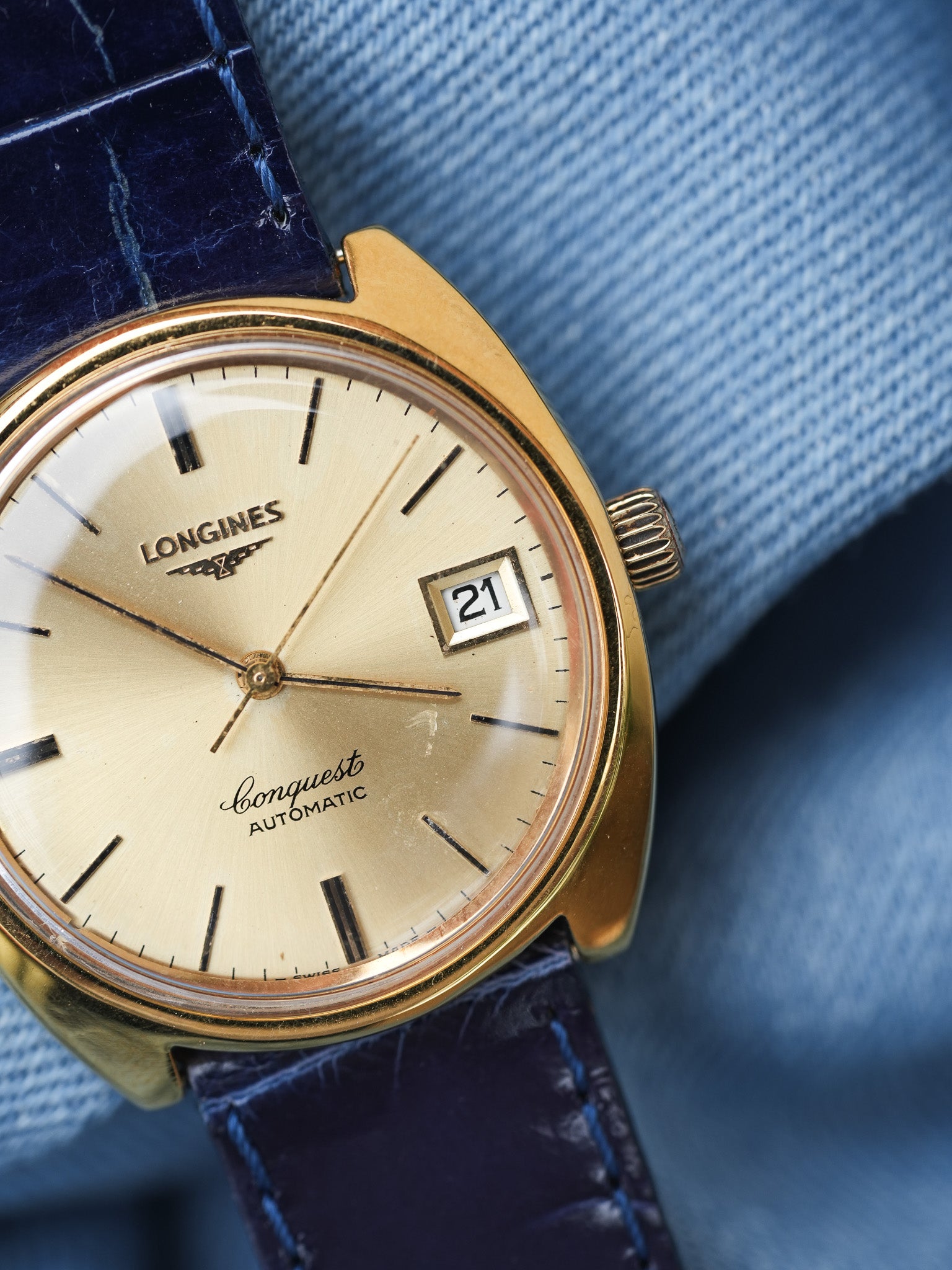 Longines - Monobloc Conquest مطلي بالذهب - 1990s 