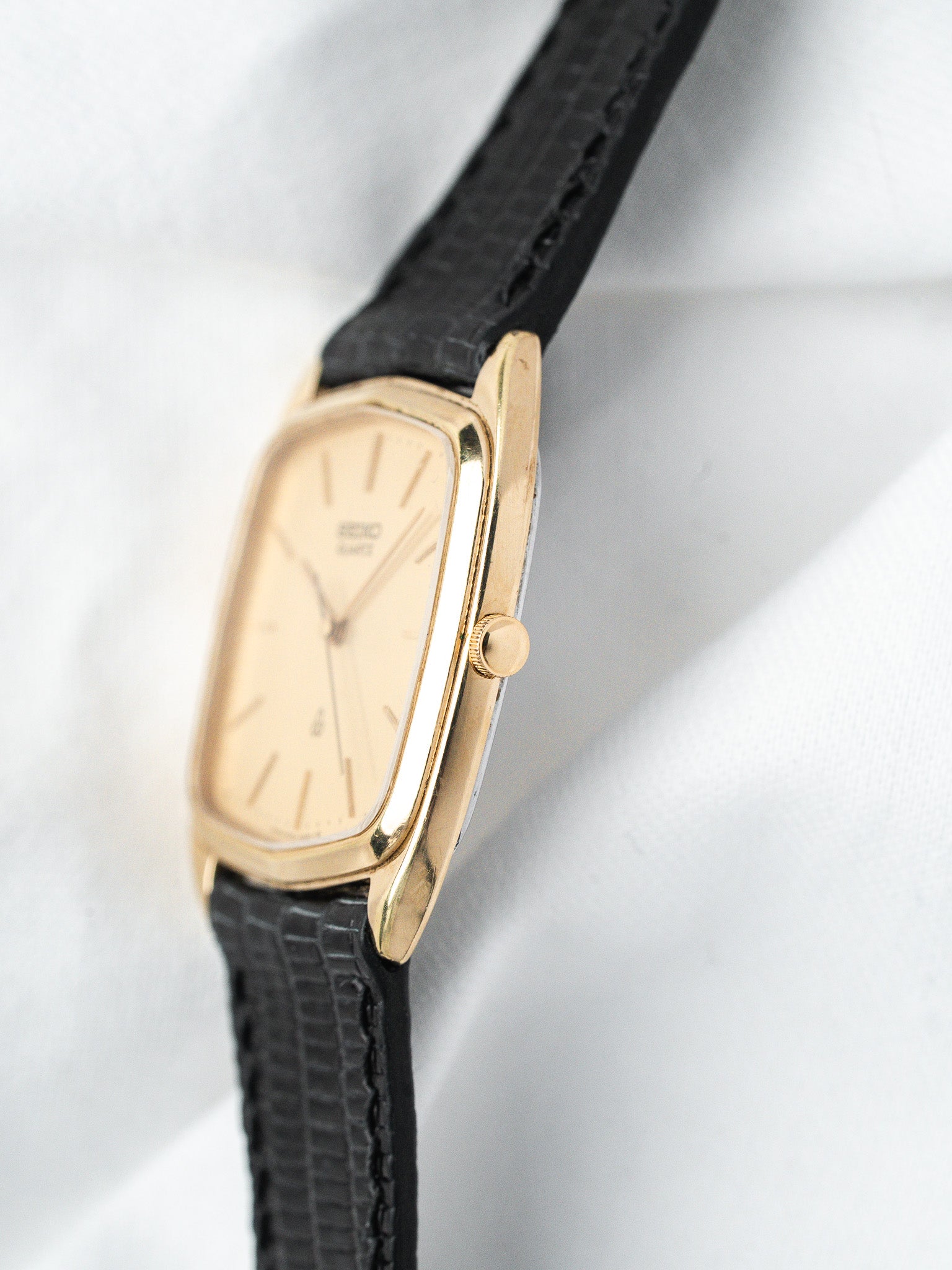 Seiko Vintage 6030-5250 Watch — Подушка с позолотой (1980) 