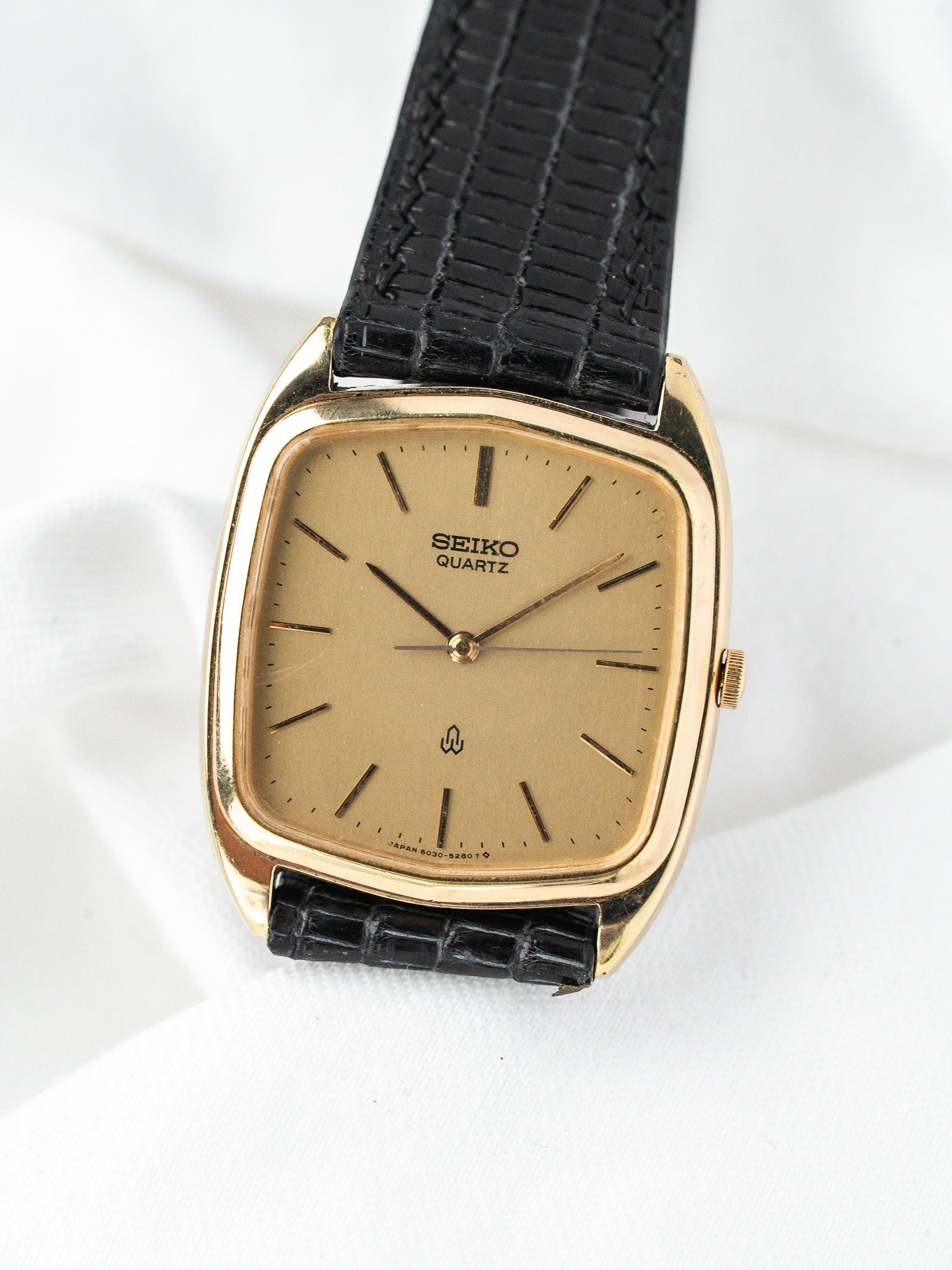 Seiko Vintage 6030-5250 Watch — Подушка с позолотой (1980) 