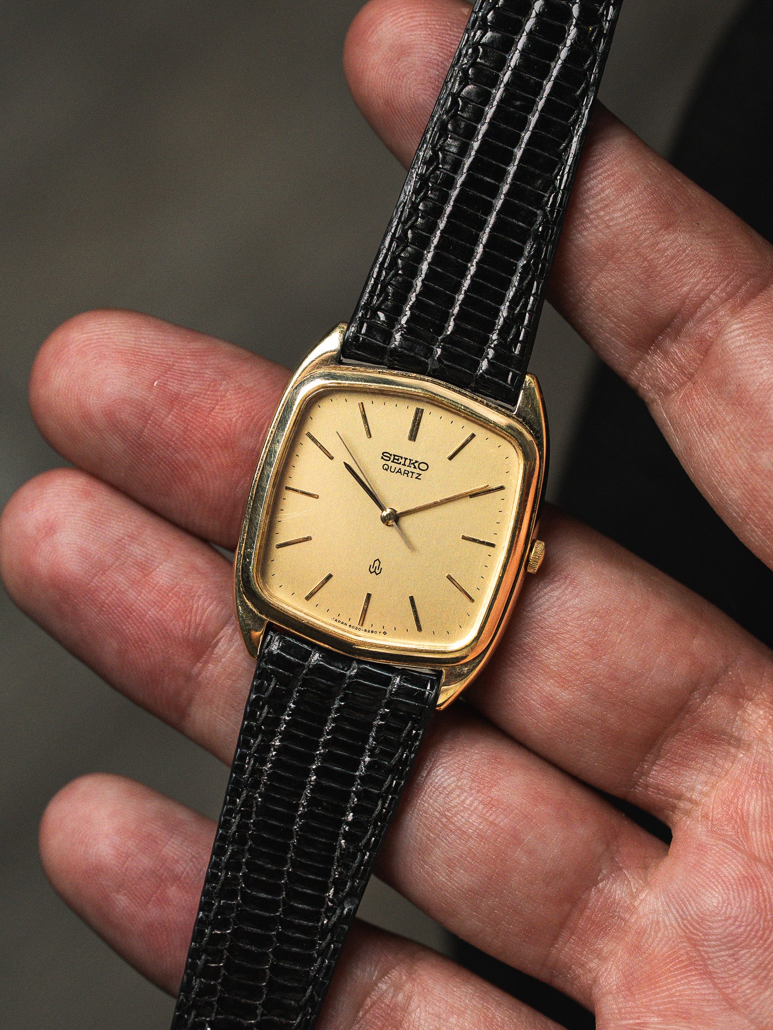 Seiko Vintage 6030-5250 Watch — Подушка с позолотой (1980) 