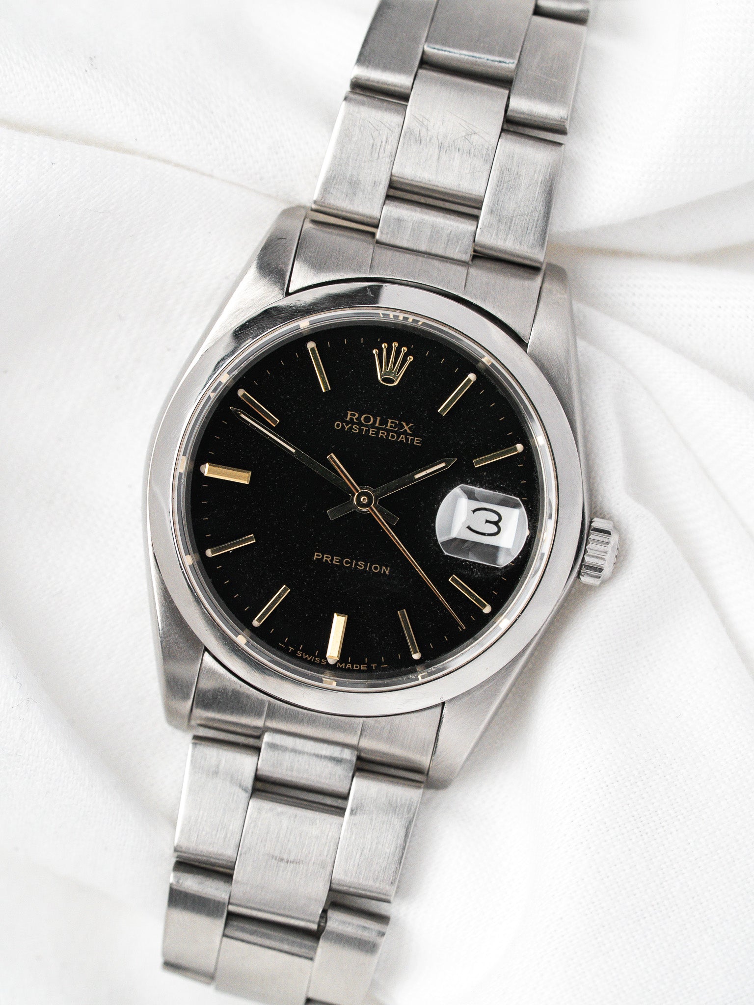 Montre Rolex Vintage Oysterdate 6694 — Cadran Noir Or (1976)