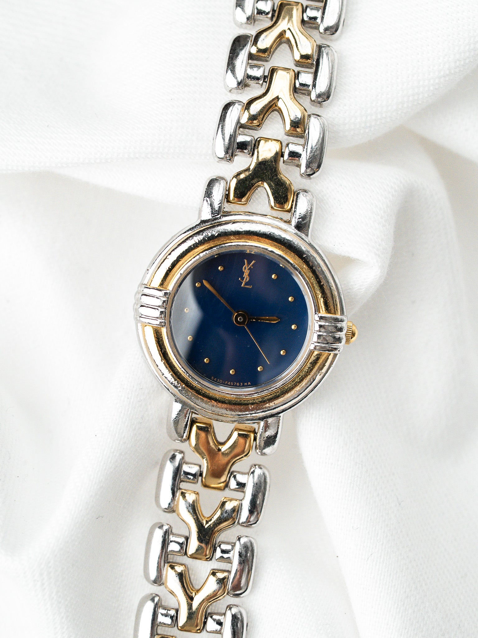 Montre Yves Saint Laurent Vintage — Cadran Bleu Bicolore (1990s)