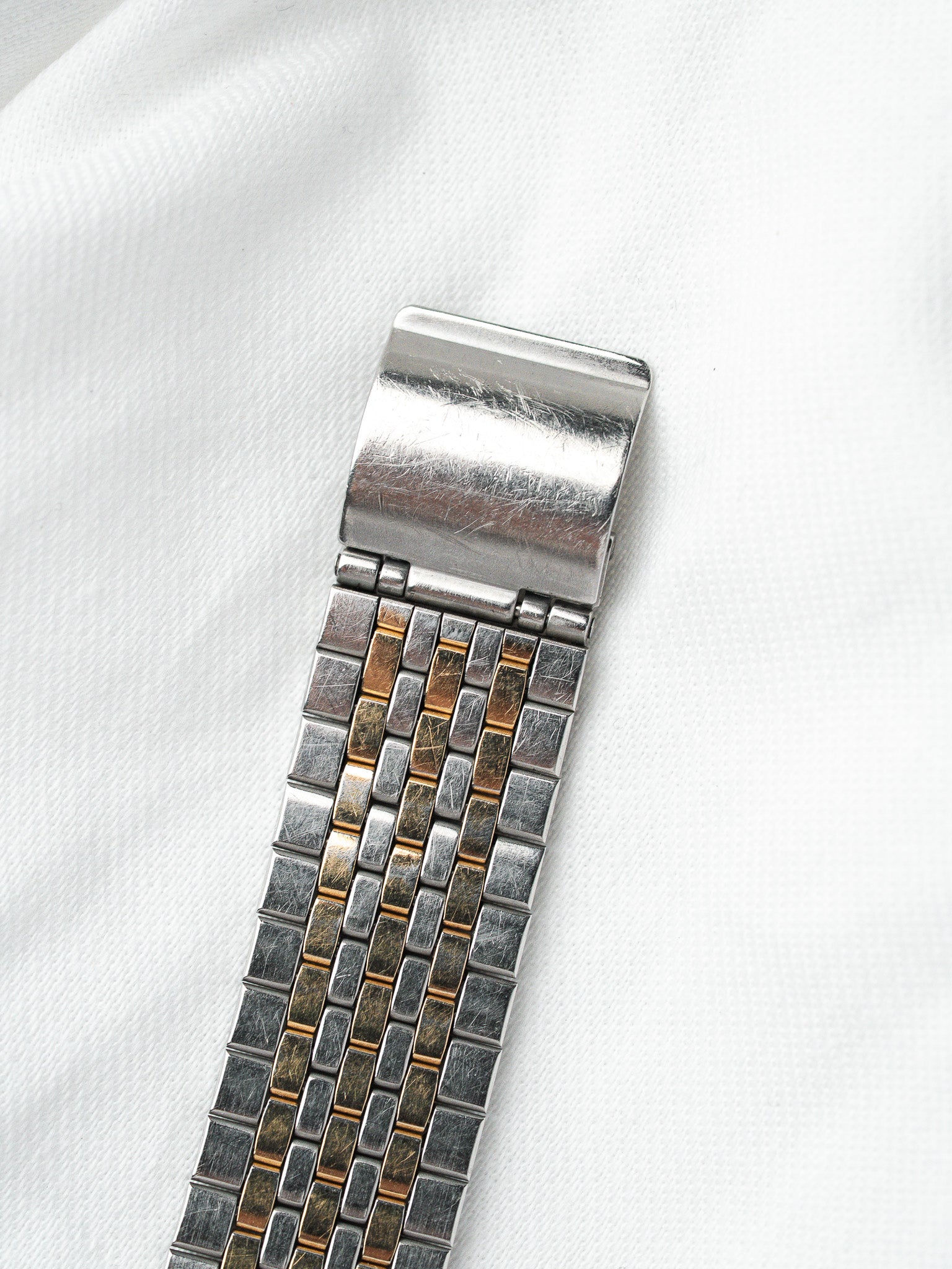 Seiko Watch Oktogonal Bicolor — Goldenes guillochiertes Zifferblatt (1988) 