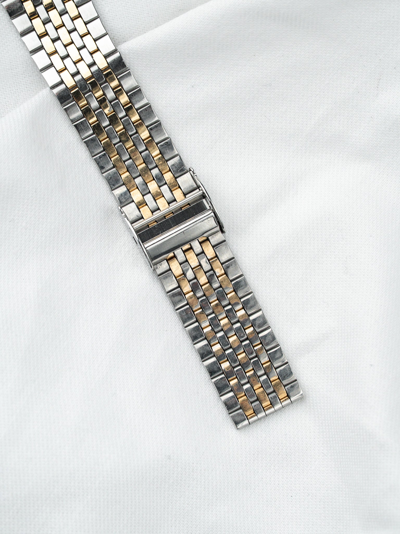Seiko Watch Oktogonal Bicolor — Goldenes guillochiertes Zifferblatt (1988) 