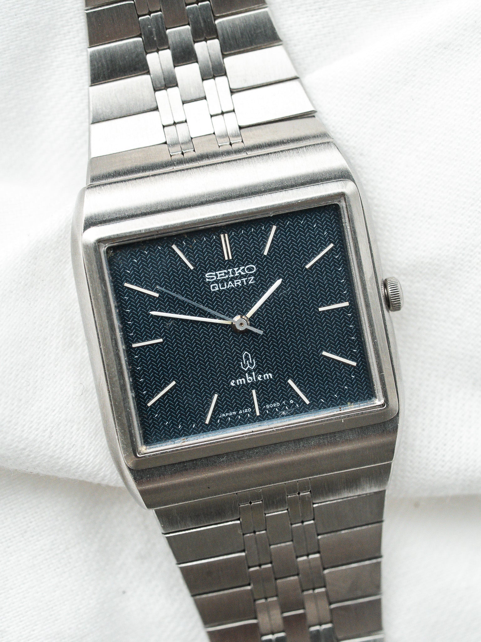 Montre Seiko Emblem 4120-5020 Acier — Cadran Bleu Chevrons (1977)