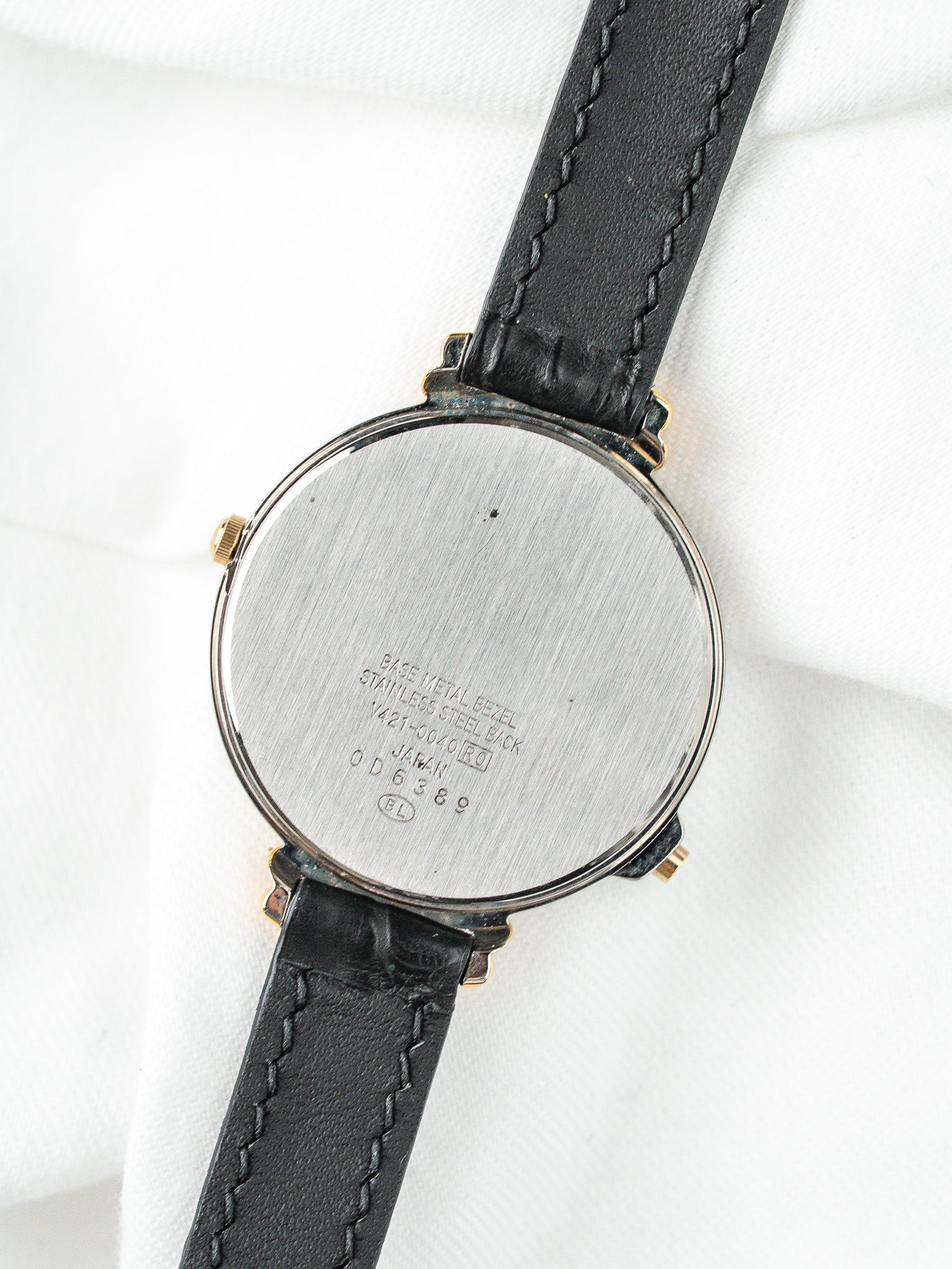 Montre Seiko Mélodie V421-0040 — Cadran Partition Aiguilles Éclair (1990)