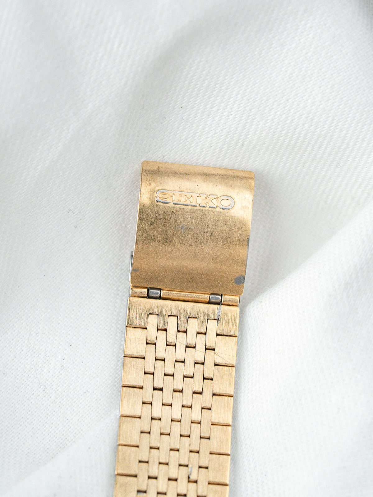 Seiko Lord Quartz Watch 7143-7000 Gold-Plated — Kanji Day (1979) 