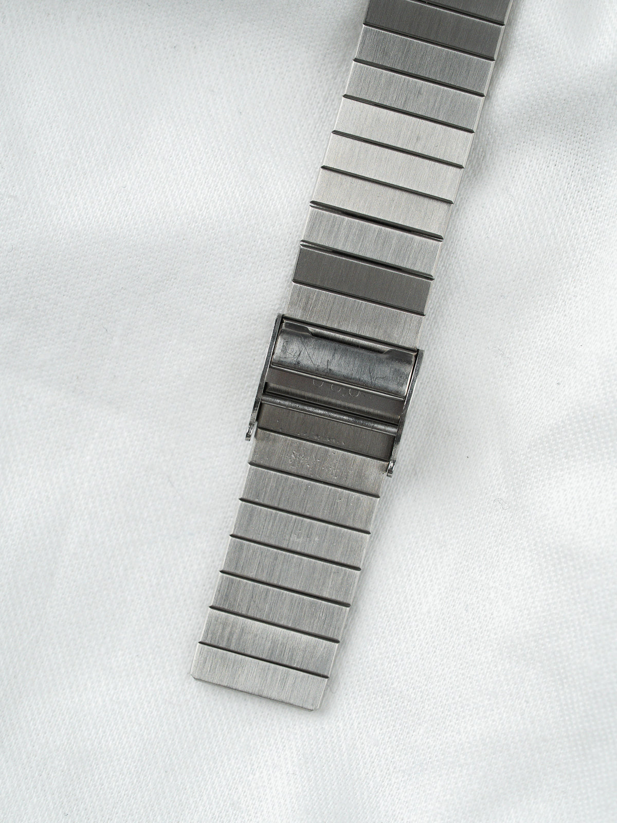 Boucle acier d'origine - Montre Seiko Quartz 7431-5110 - Atelier Victor