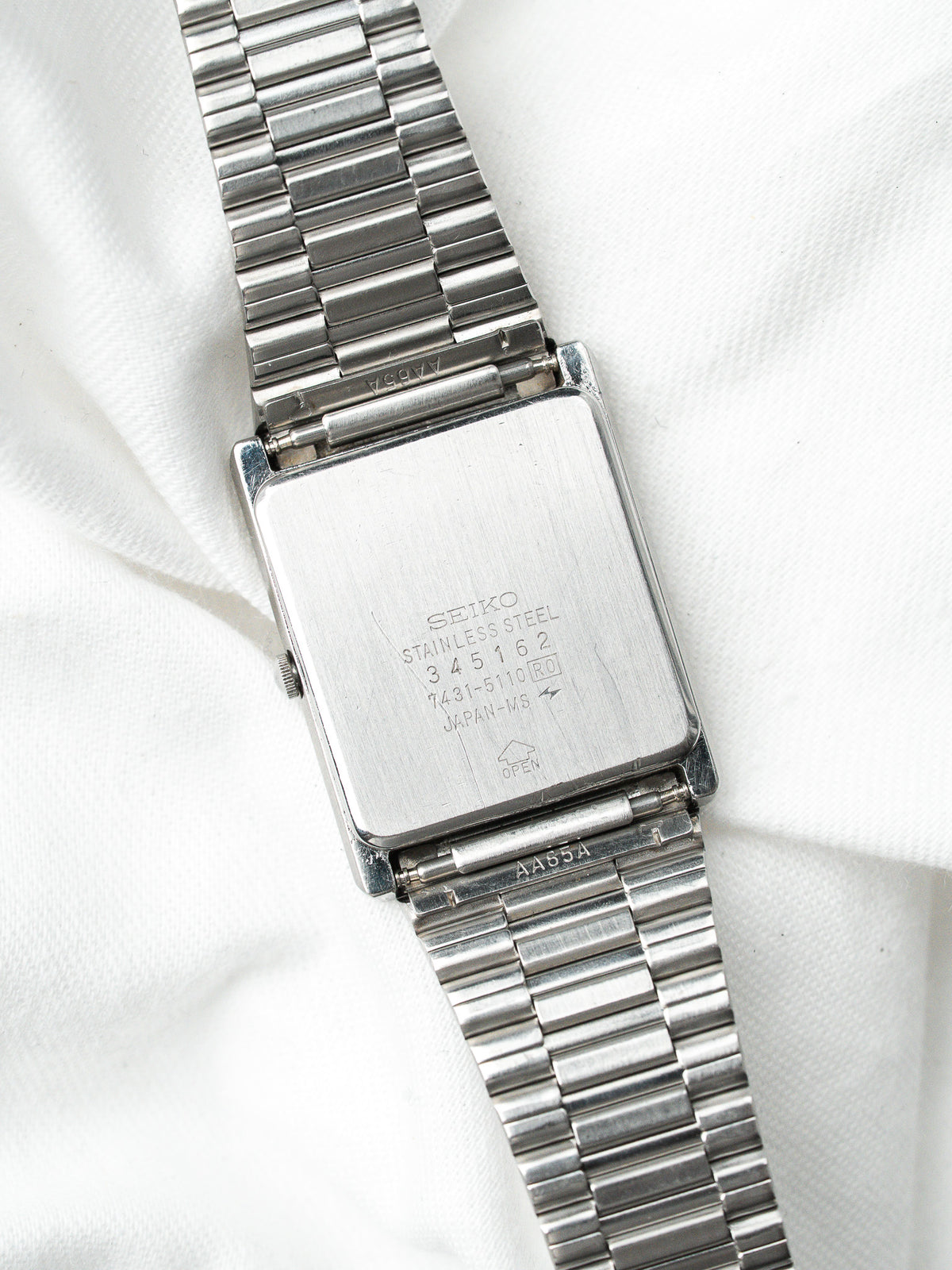 Portée au poignet - Montre Seiko Quartz 7431-5110 - Atelier Victor