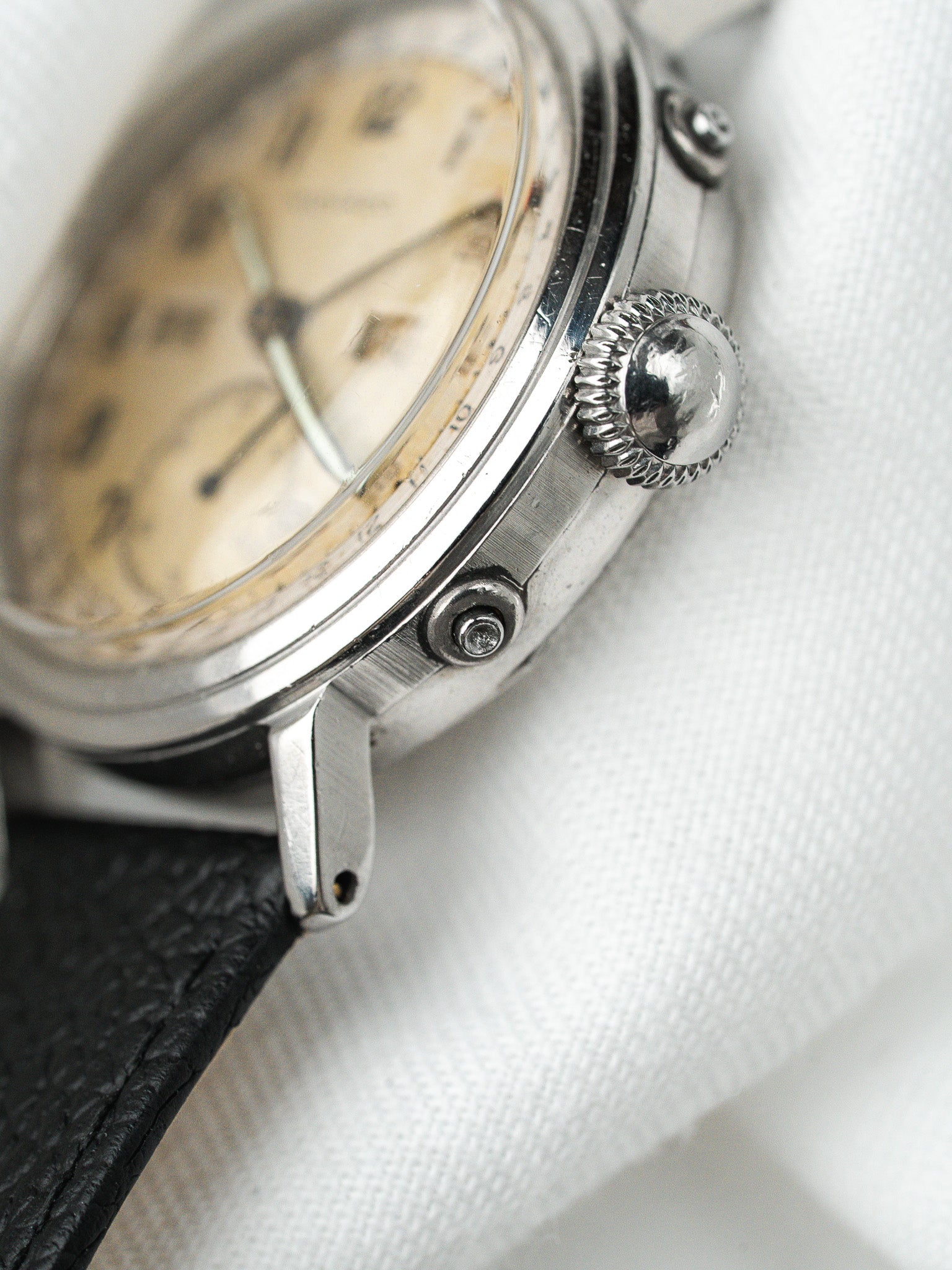 Movado Calendograf 14788 Triple Calendrier — Petite Seconde (1950s)