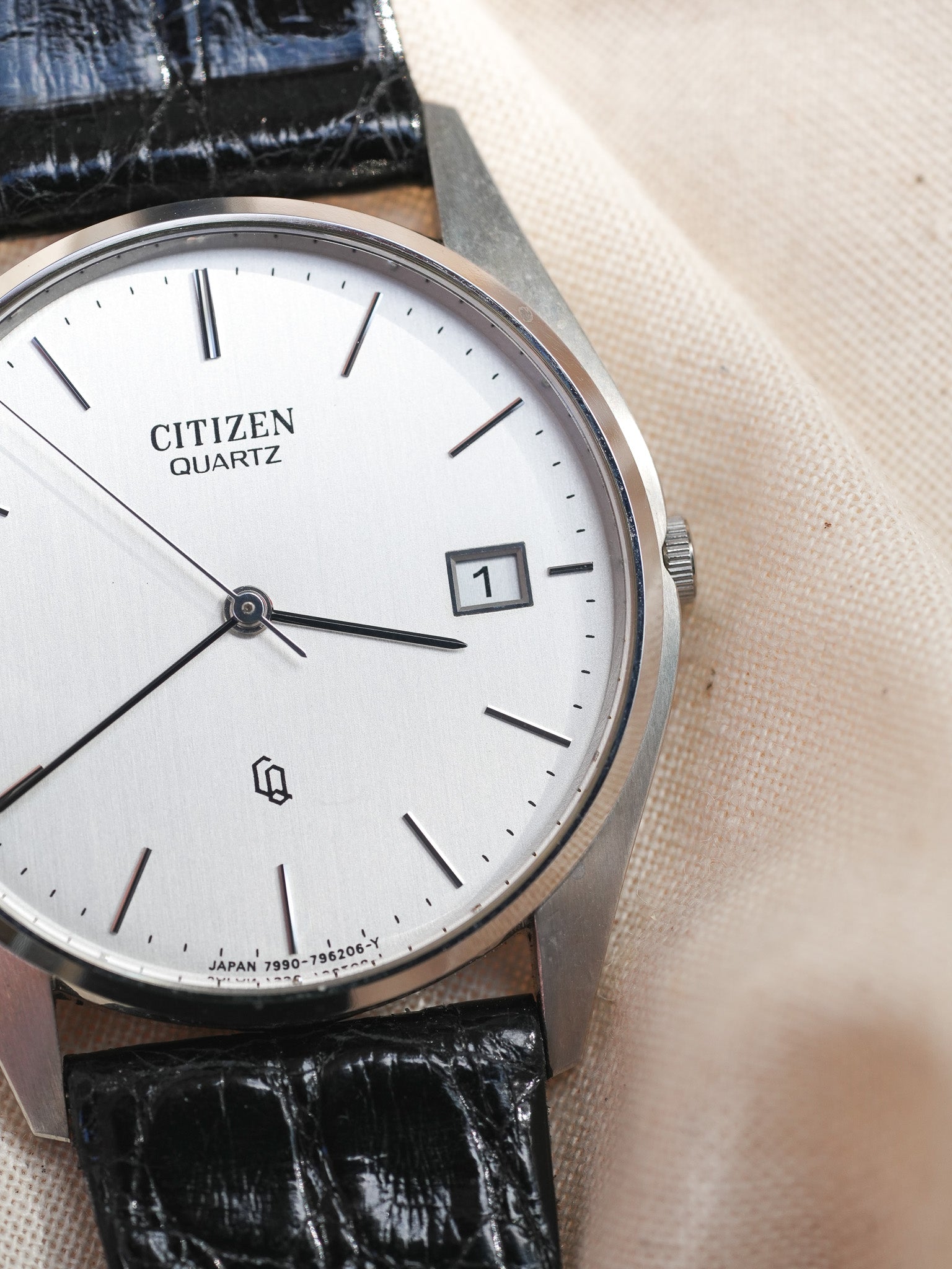 Citizen - dress watch slim steel date - NOS - 1989 