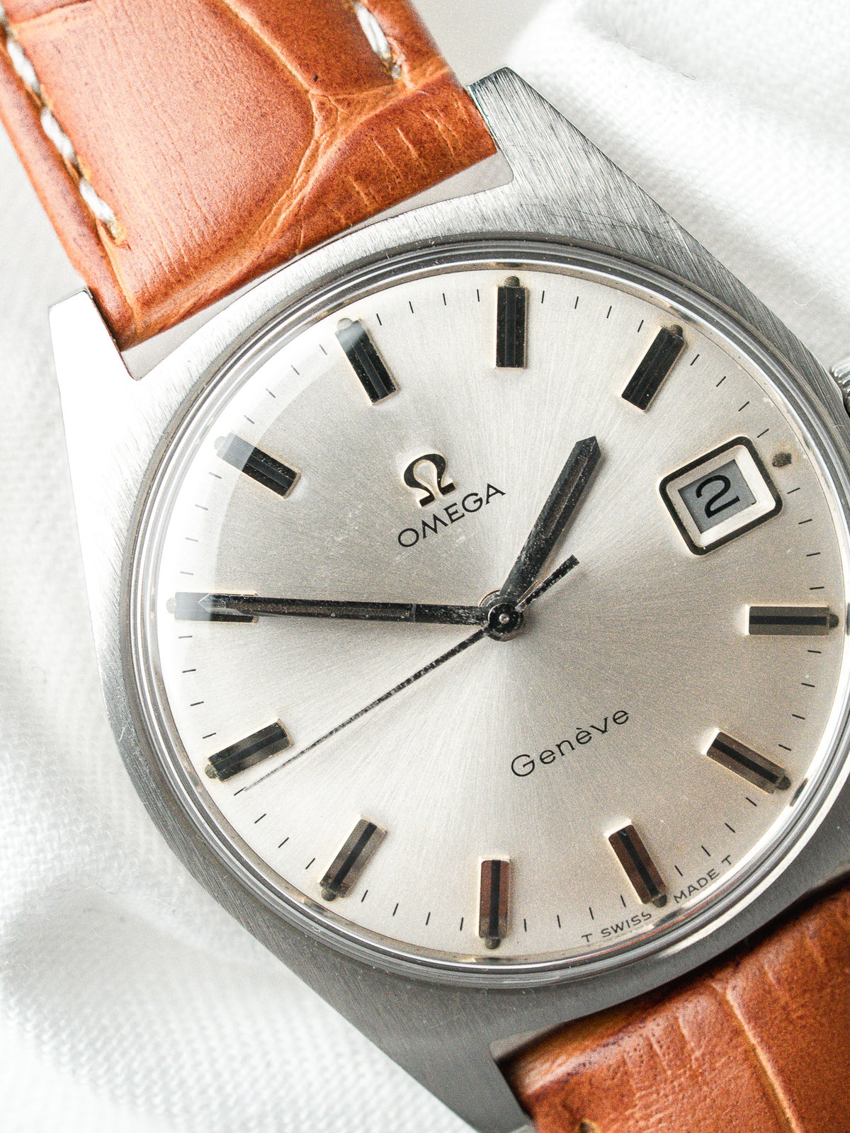 Omega Genève Watch 136.041 Steel — Silver Dial (1969) 