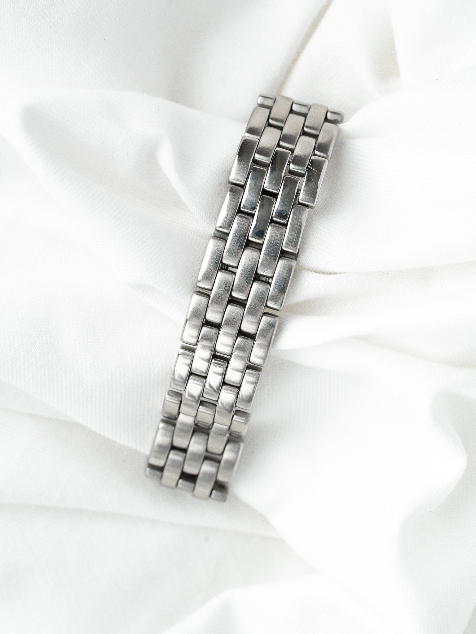Montre Cartier Panthère Cougar 987904 Acier — Romains (1990s)