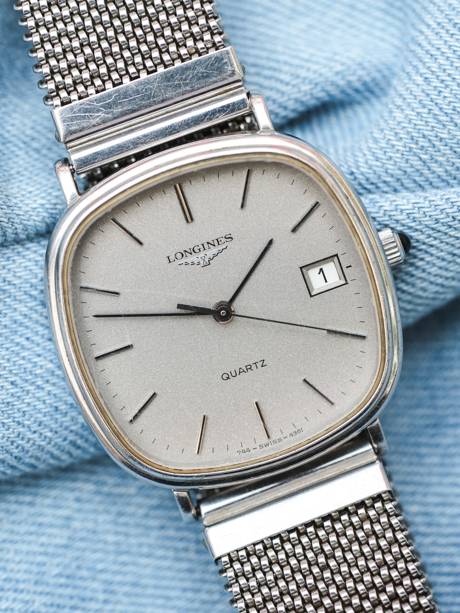 Longines - TV acier cadran argent - 1980s