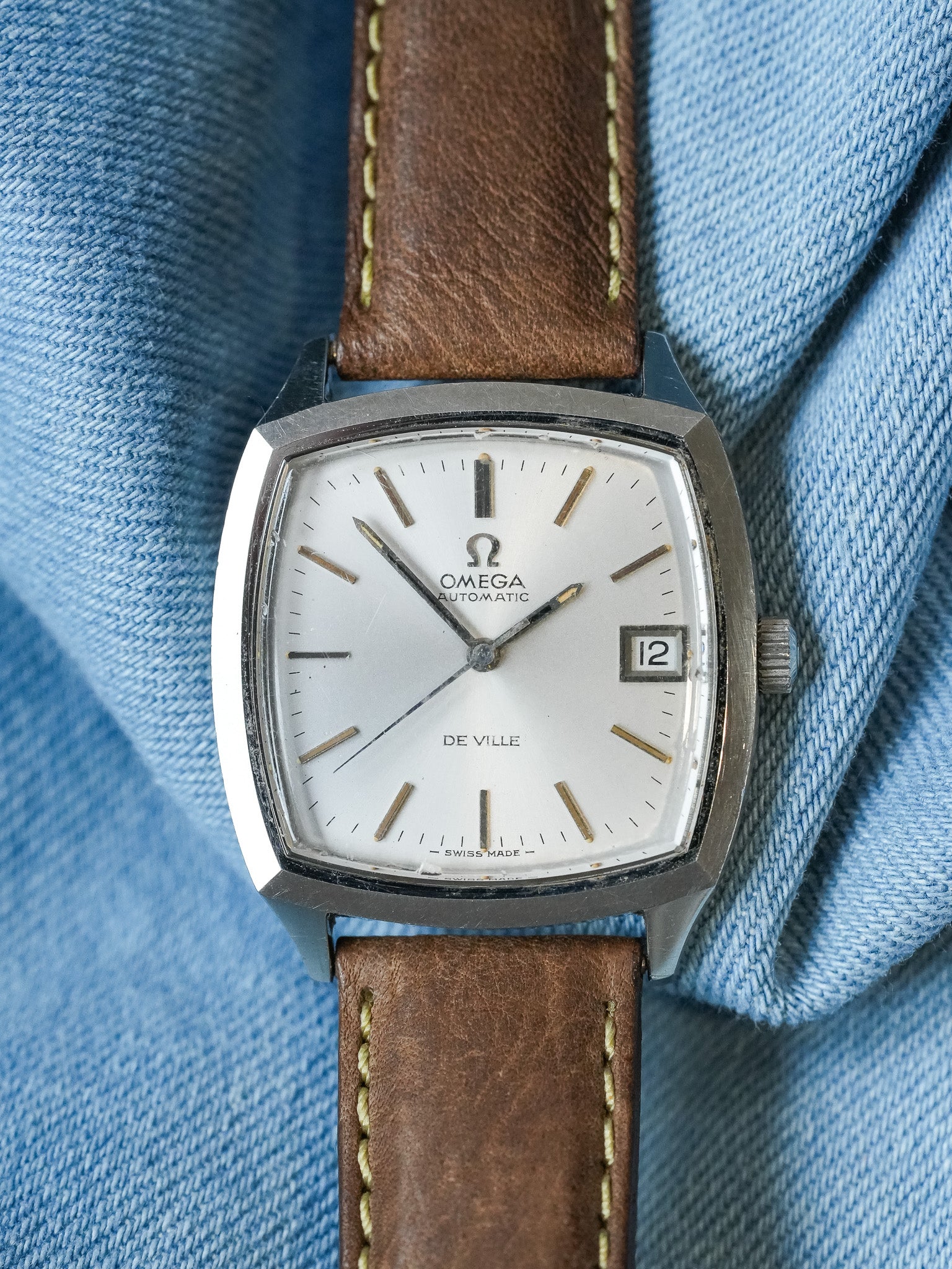 Omega - De Ville 166.075 Tonneau Acier - 1970s