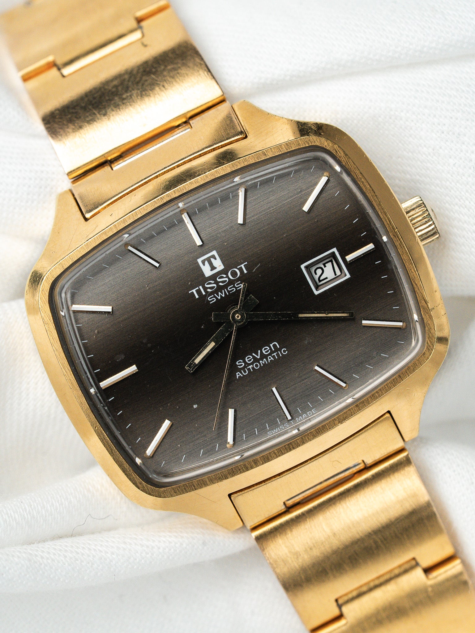 Montre Tissot Seven Automatique — Boîtier TV Taupe (1970s)