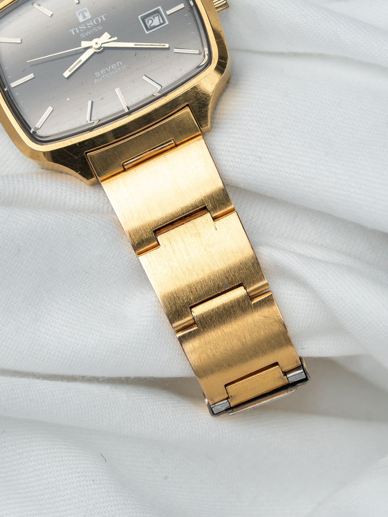 Montre Tissot Seven Automatique — Boîtier TV Taupe (1970s)