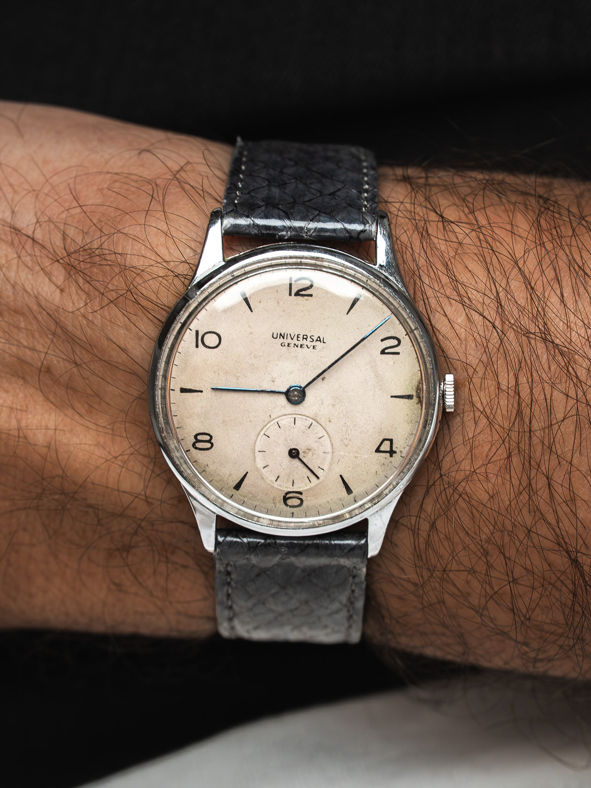 Universal Genève Kaliber 262 Watch Stahl — Patiniertes Zifferblatt (1950s) 