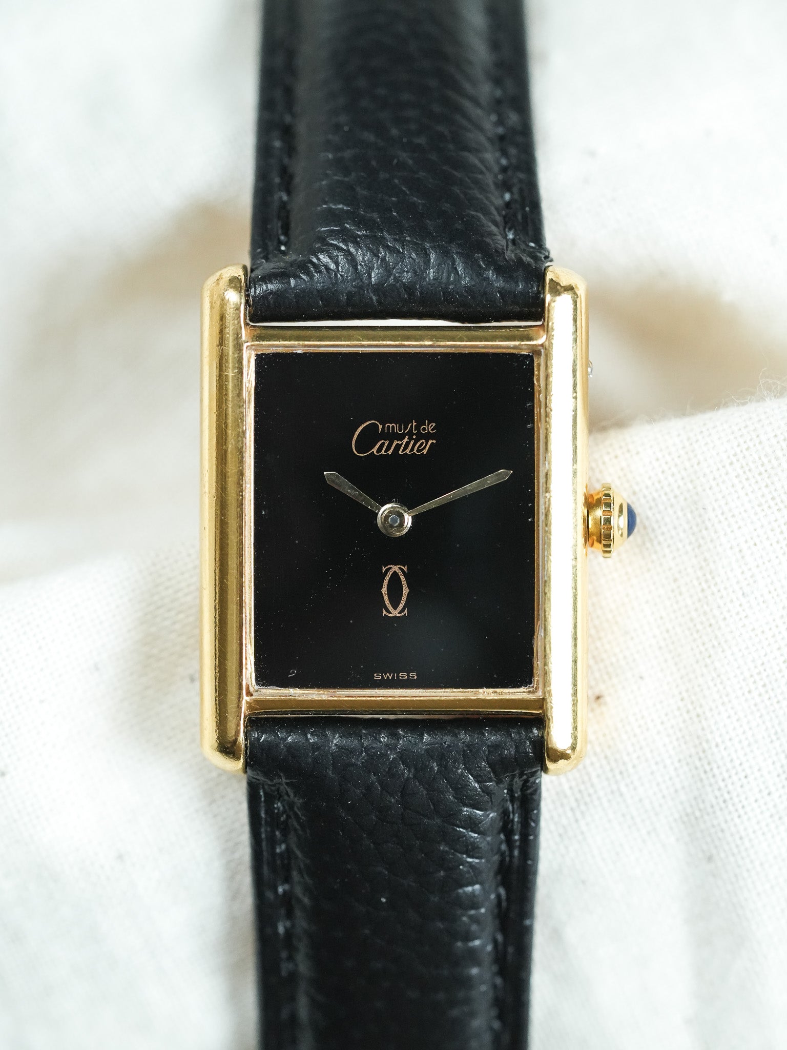 Cartier - Tank Must de Cartier 23x30 Vermeil Cadran Noir laqué Boucle Déployante - 1980s