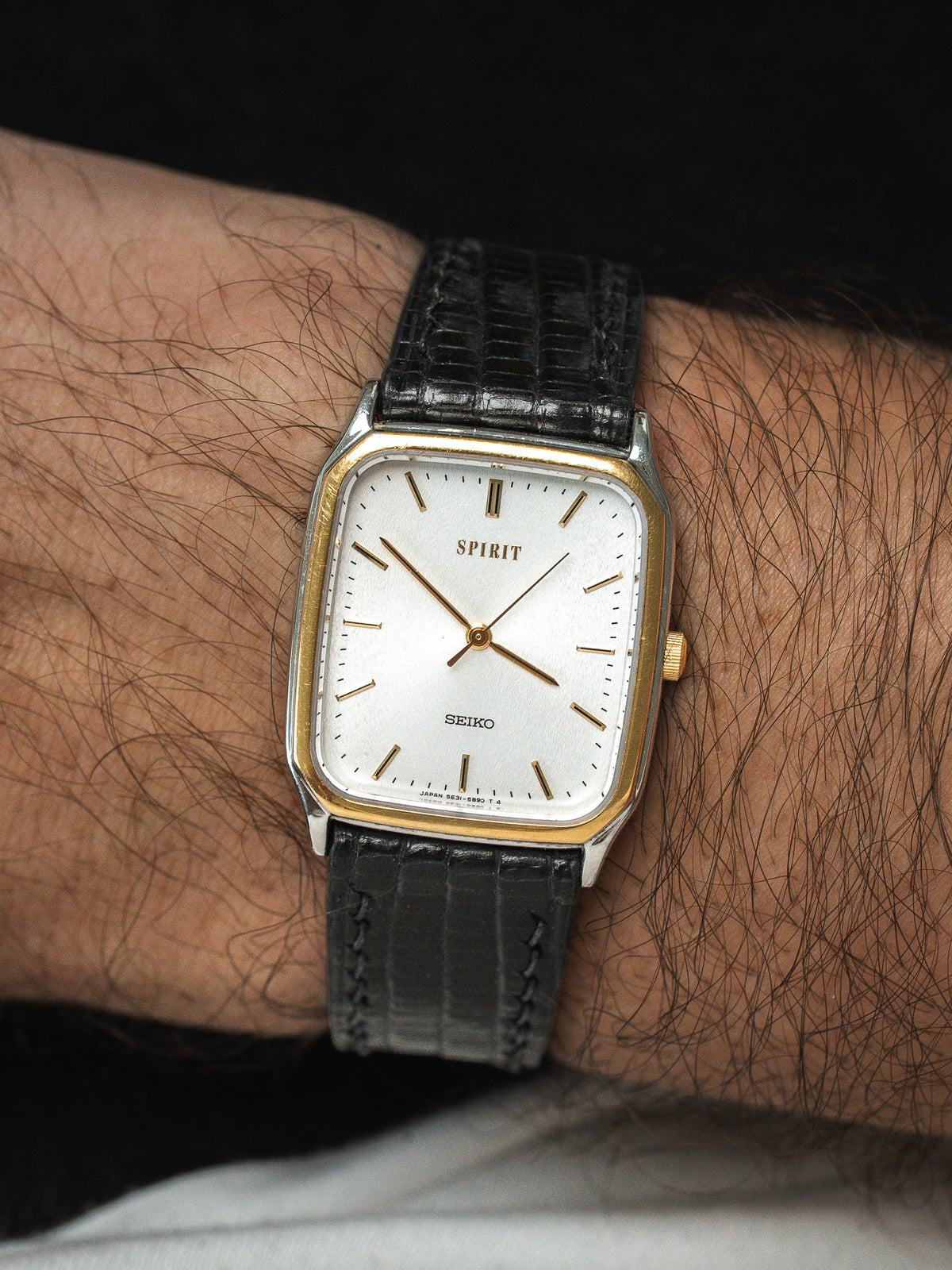 Portée au poignet - Montre Seiko Spirit 5E31-5B50 - Atelier Victor
