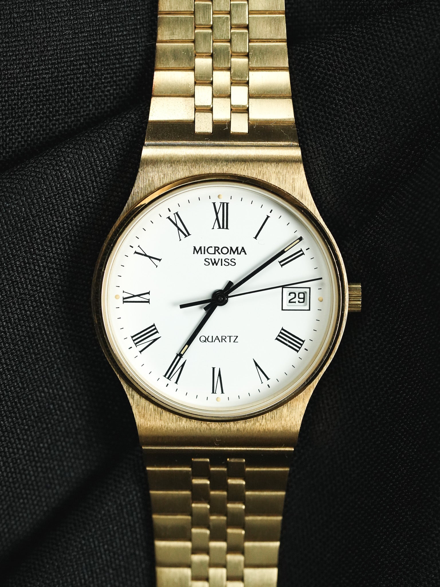 Microma Swiss - Romain Blanc Bracelet intégré plaqué or - Neuve de stock - 1990s