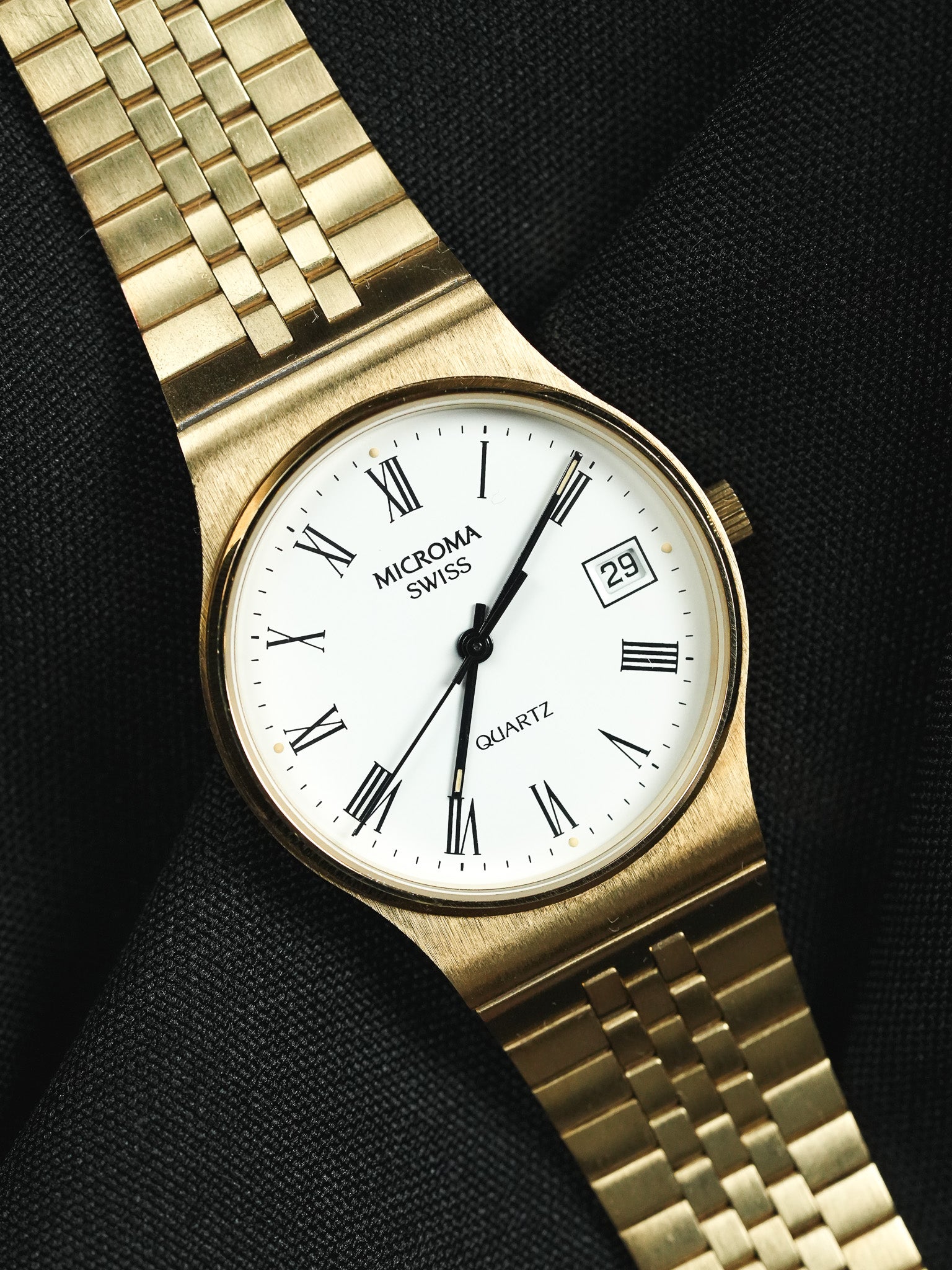 Microma Swiss - Romain Blanc Bracelet intégré plaqué or - Neuve de stock - 1990s