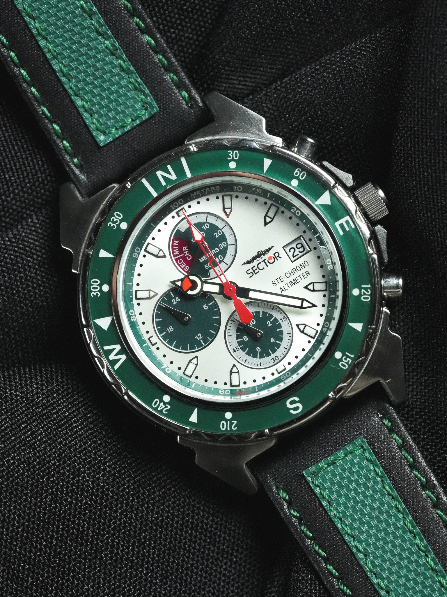 Sector - Chronograph Grün Stahl Hörner Scarab - Neu aus Lager - 1990s 