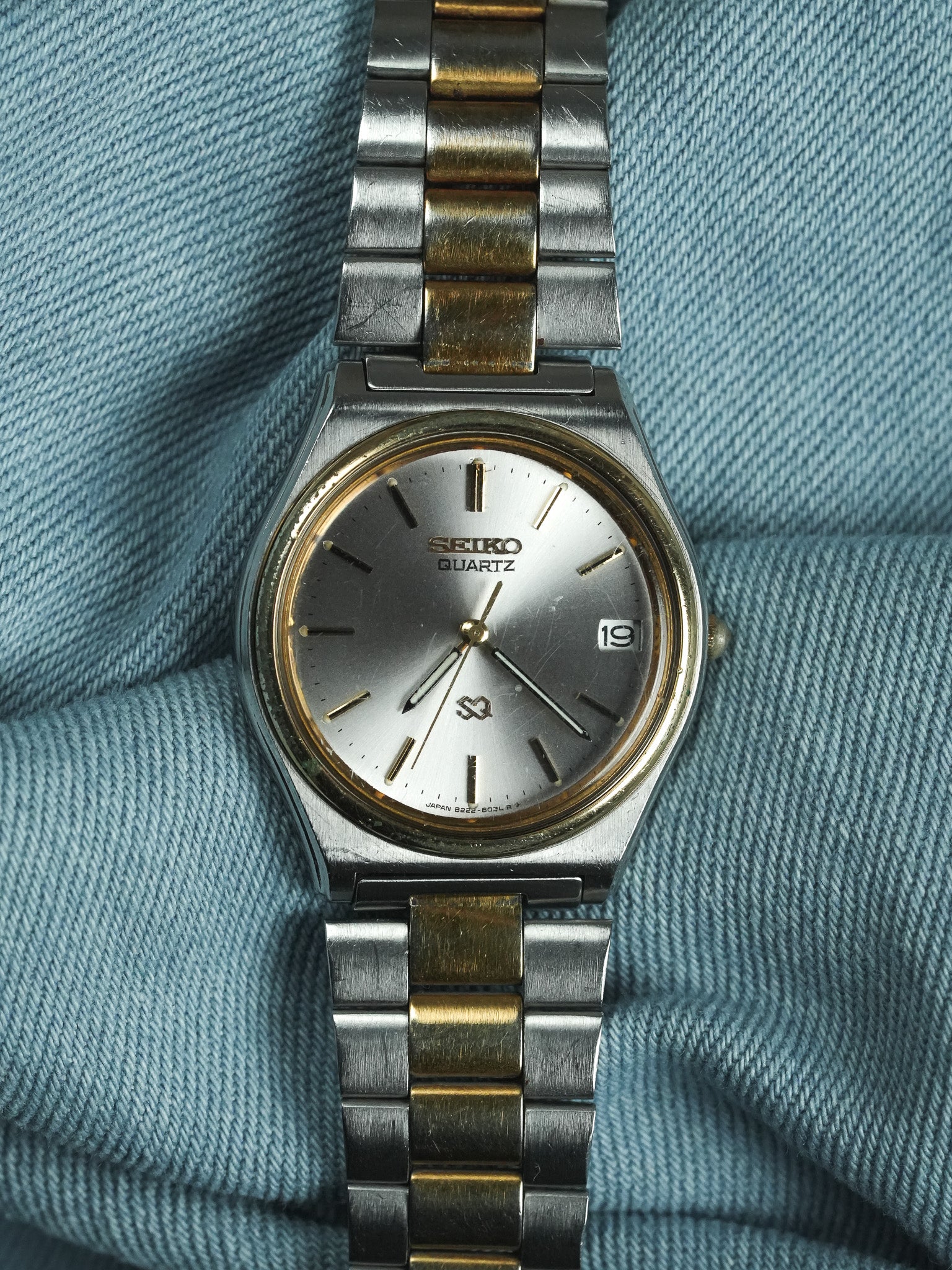 Seiko - SQ Acier Or Date Cadran argent - 1982