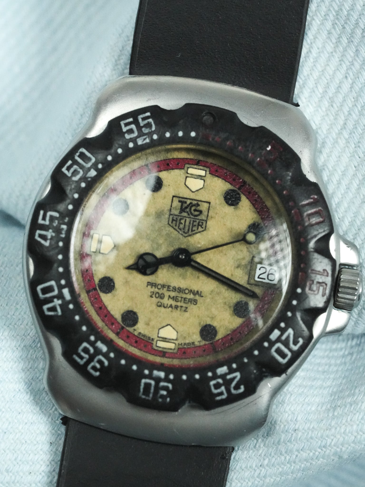 Tag Heuer - Professional 200m Noir Crème - 1990s