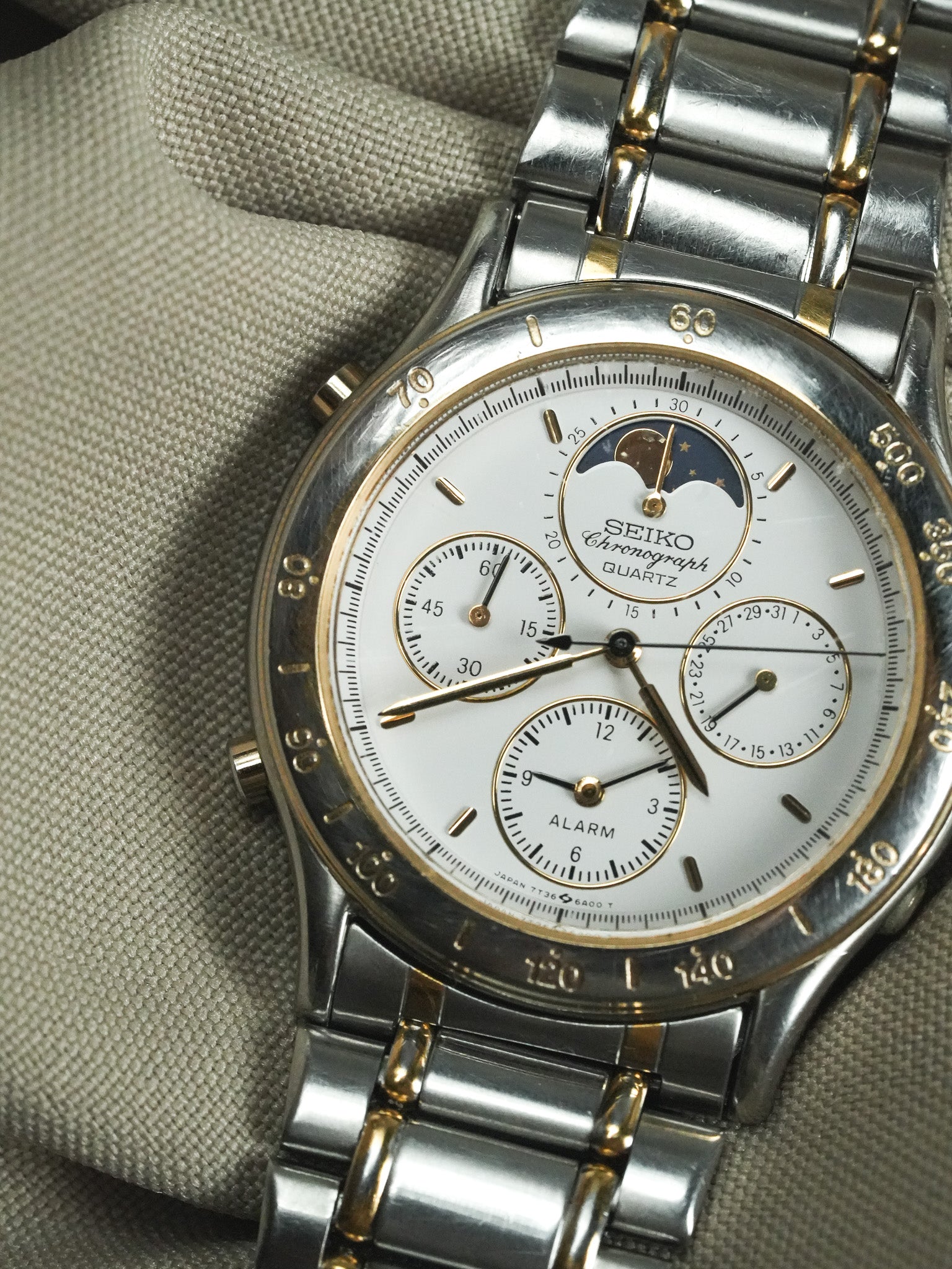 Seiko - Two-tone Moon Phase Chronograph Chronograph - 1989 