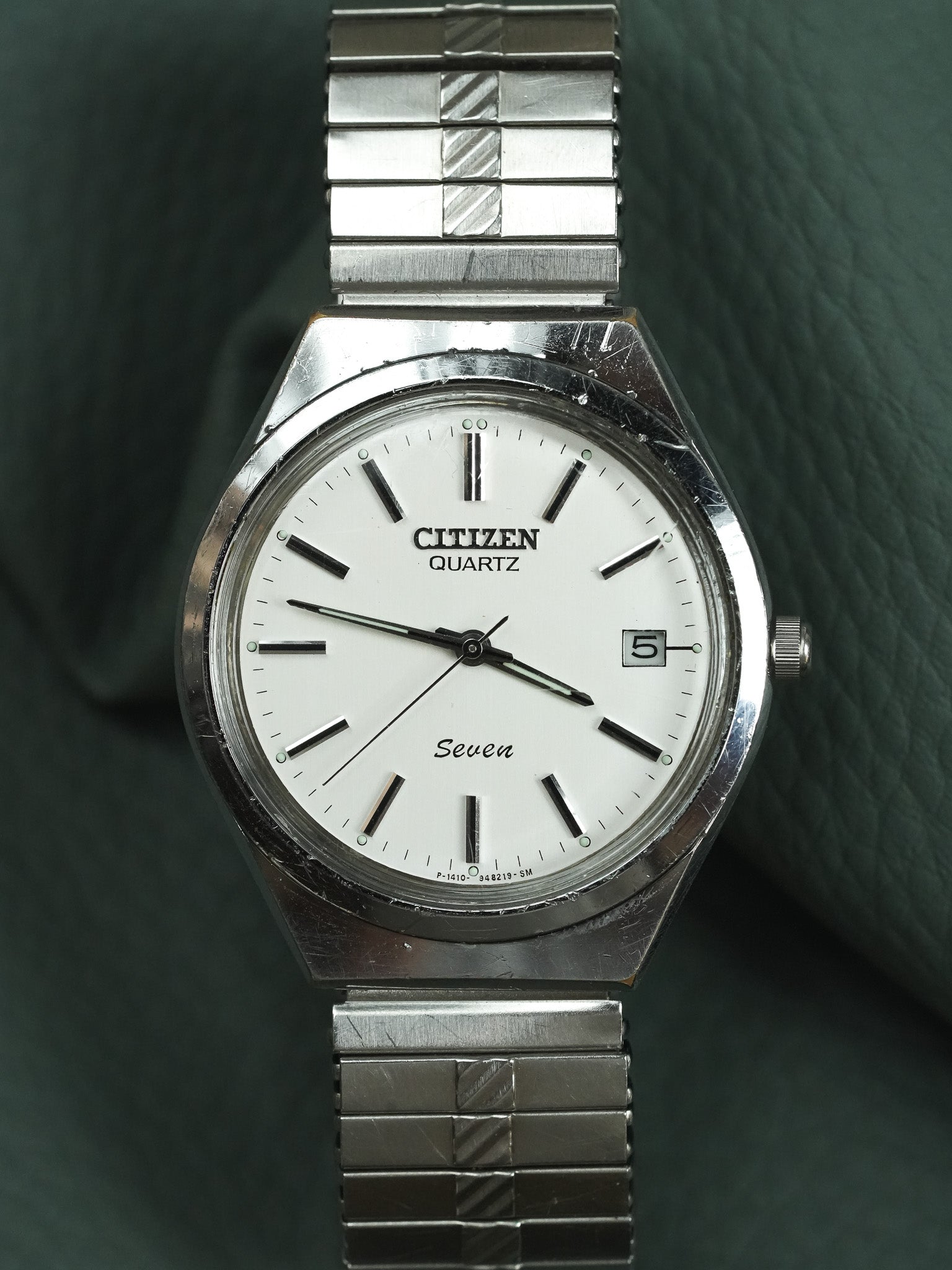 Citizen - Tonneau Stahl Quarz Seven Date - 1990s 