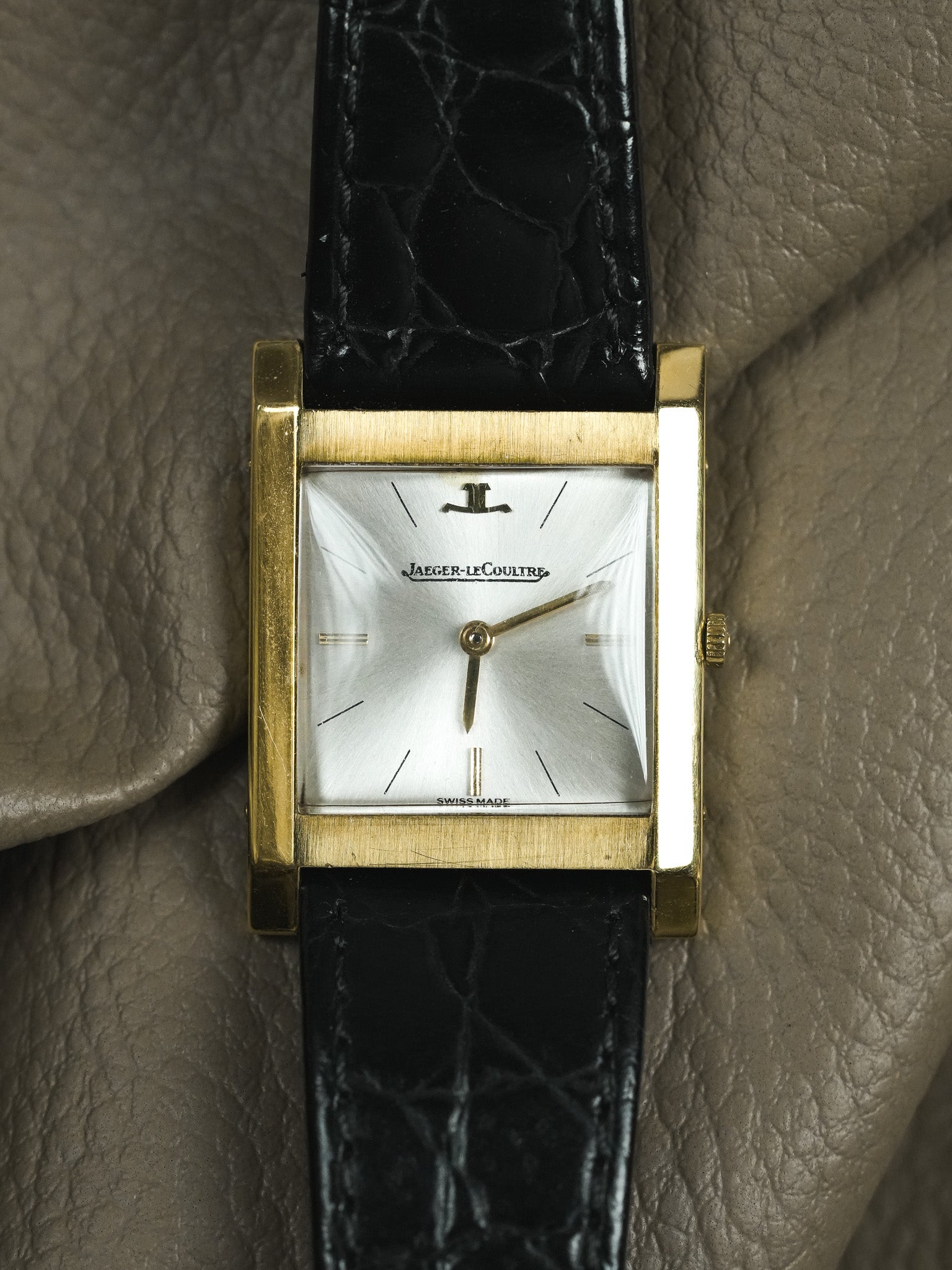 Jaeger-LeCoultre - Tank Or jaune 18k - Full Set - 1968