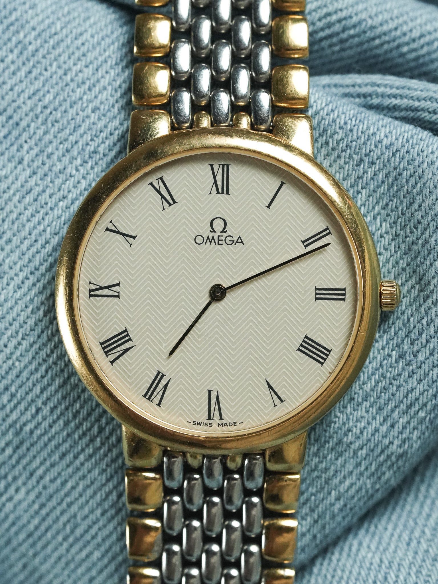Omega - De Ville Ronde Maille Acier Or EXTRA PLATE - 1986