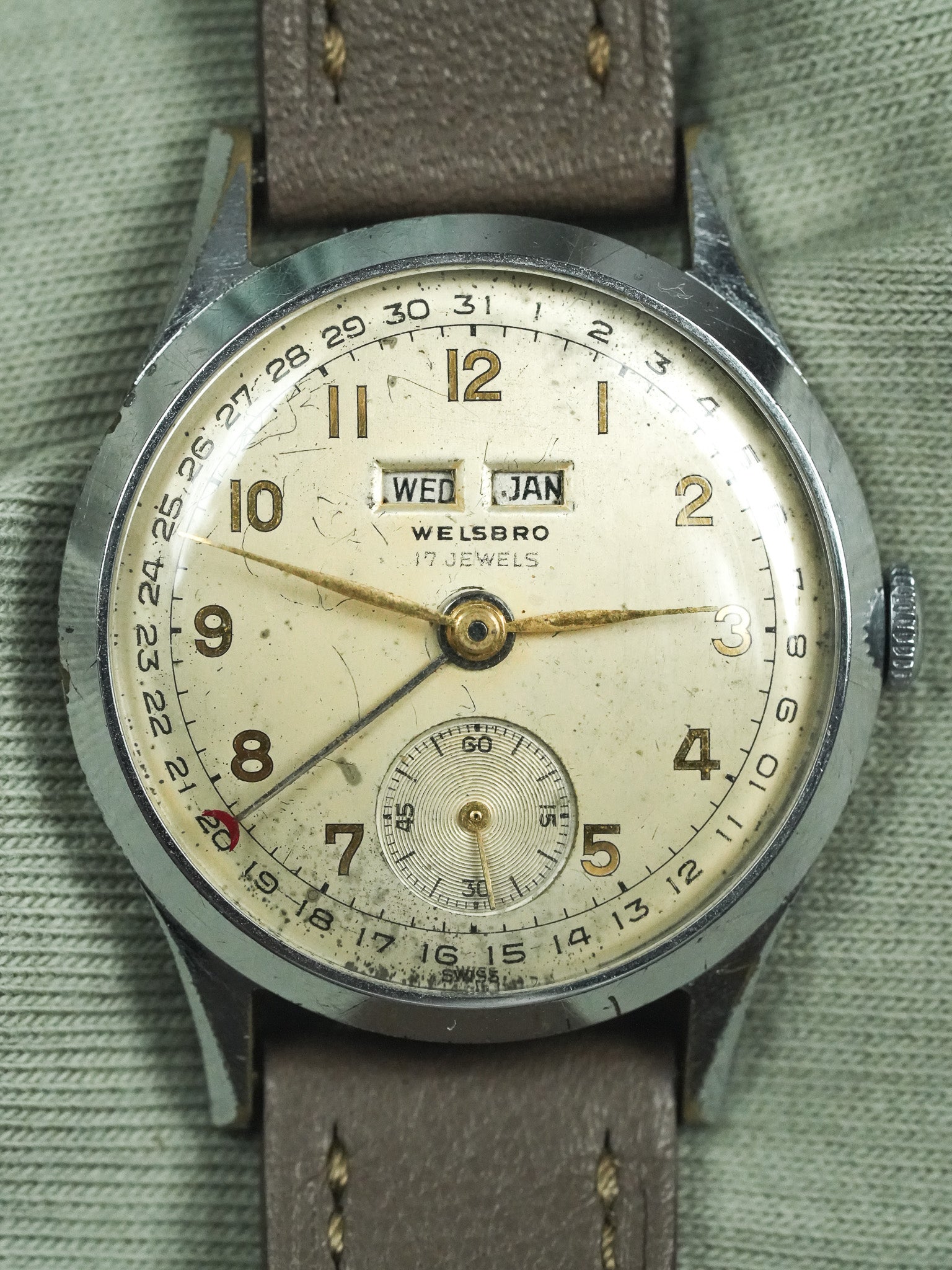 Welsbro - Triple Calendar Cream Patina - 1950s 