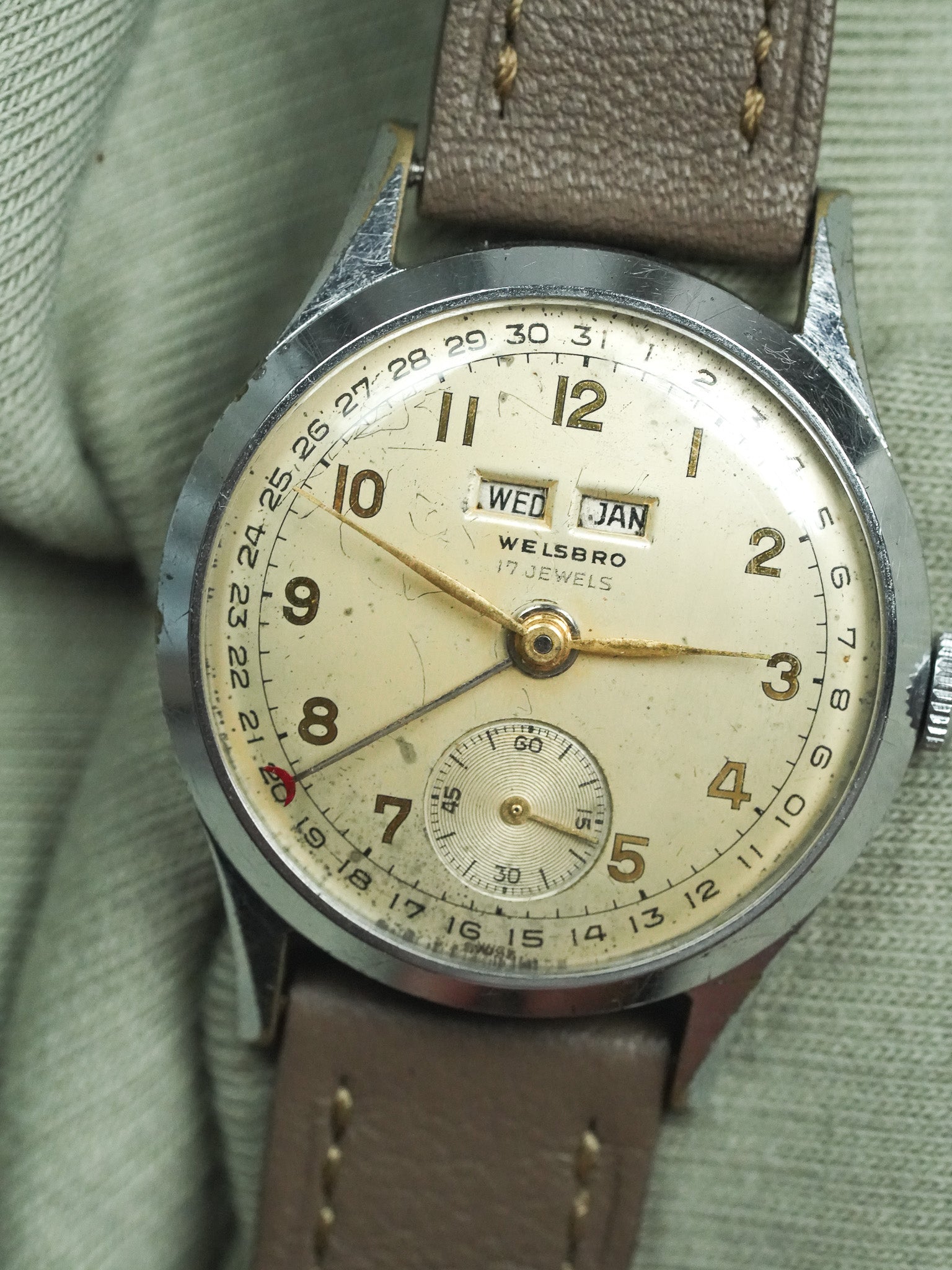 Welsbro - Triple Calendar Cream Patina - 1950s 