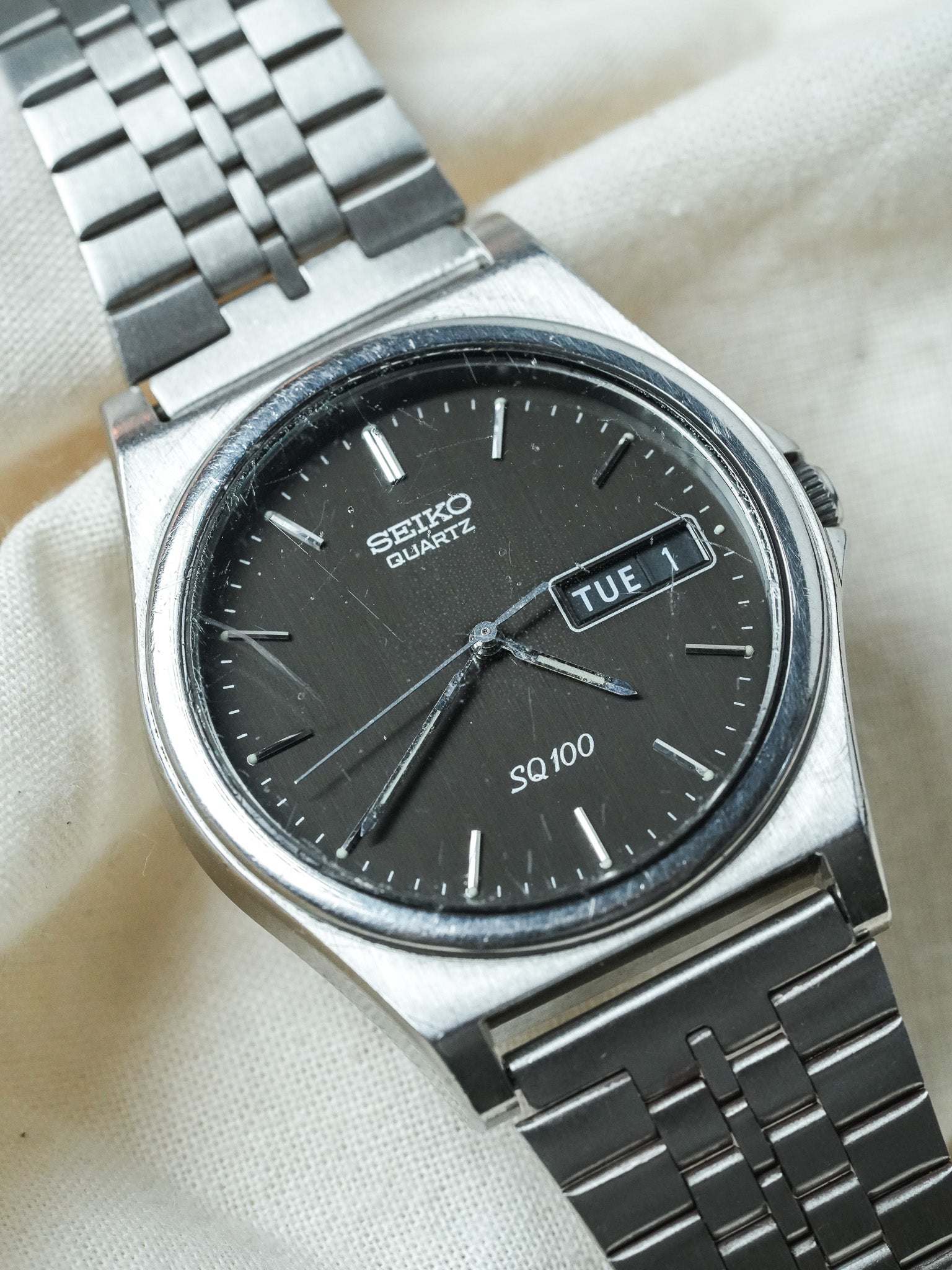 Seiko - SQ100 Daydate Noir Acier - 1994
