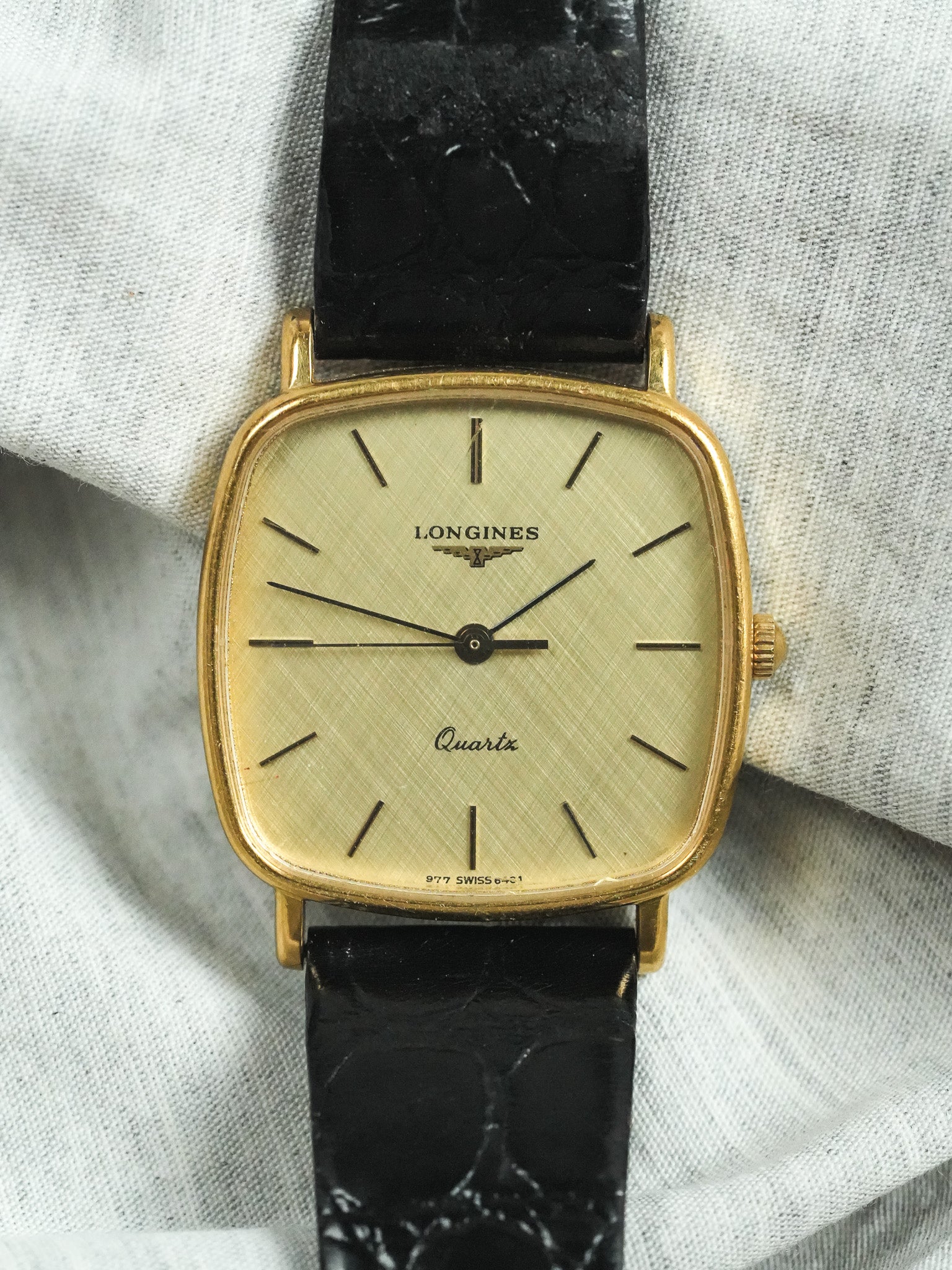 Longines - Cuscino Oro Quadrante lino tutto originale - 1980s 