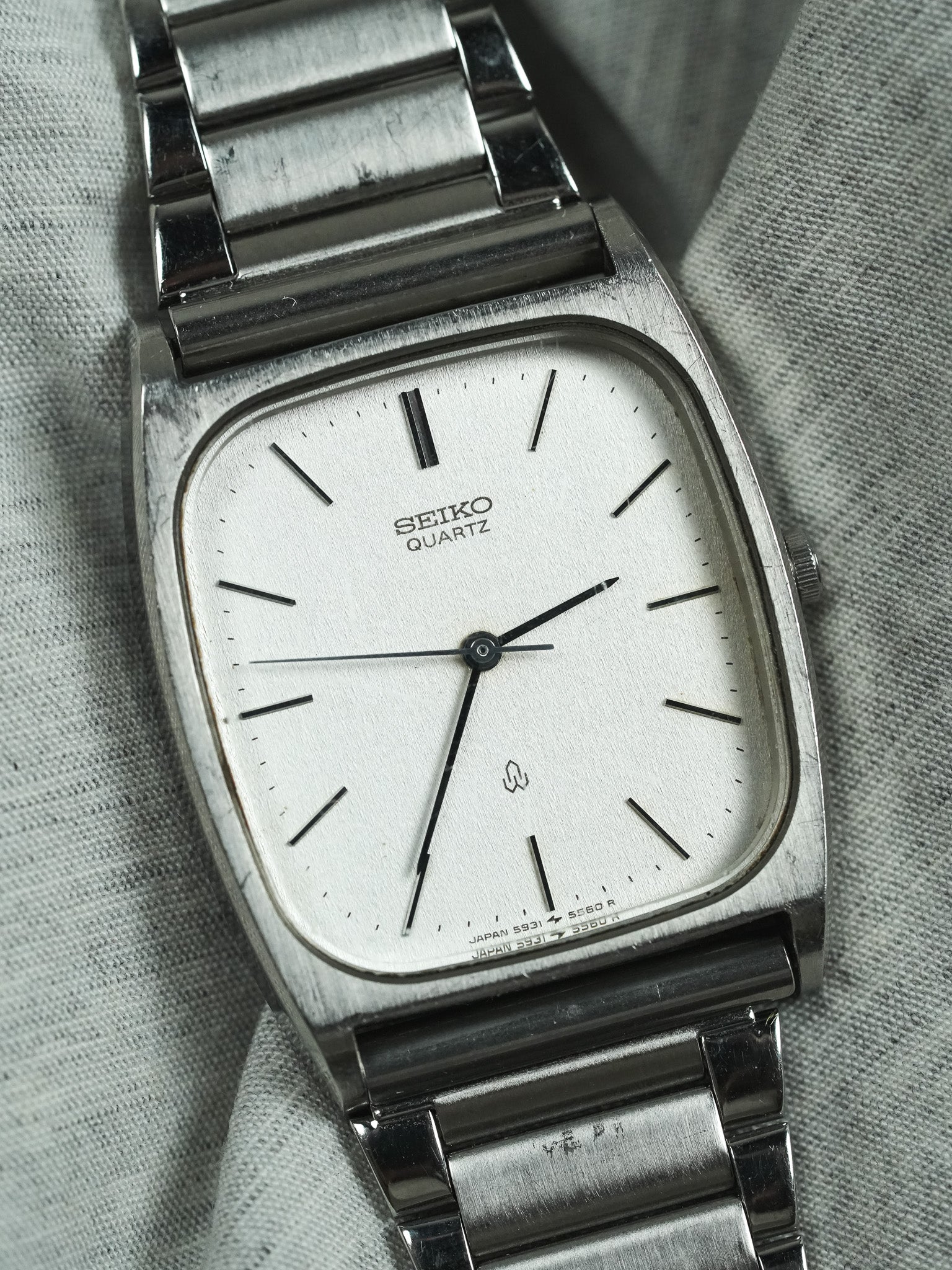 Seiko - Tonneau Stahl Zifferblatt Stahl - 1982 