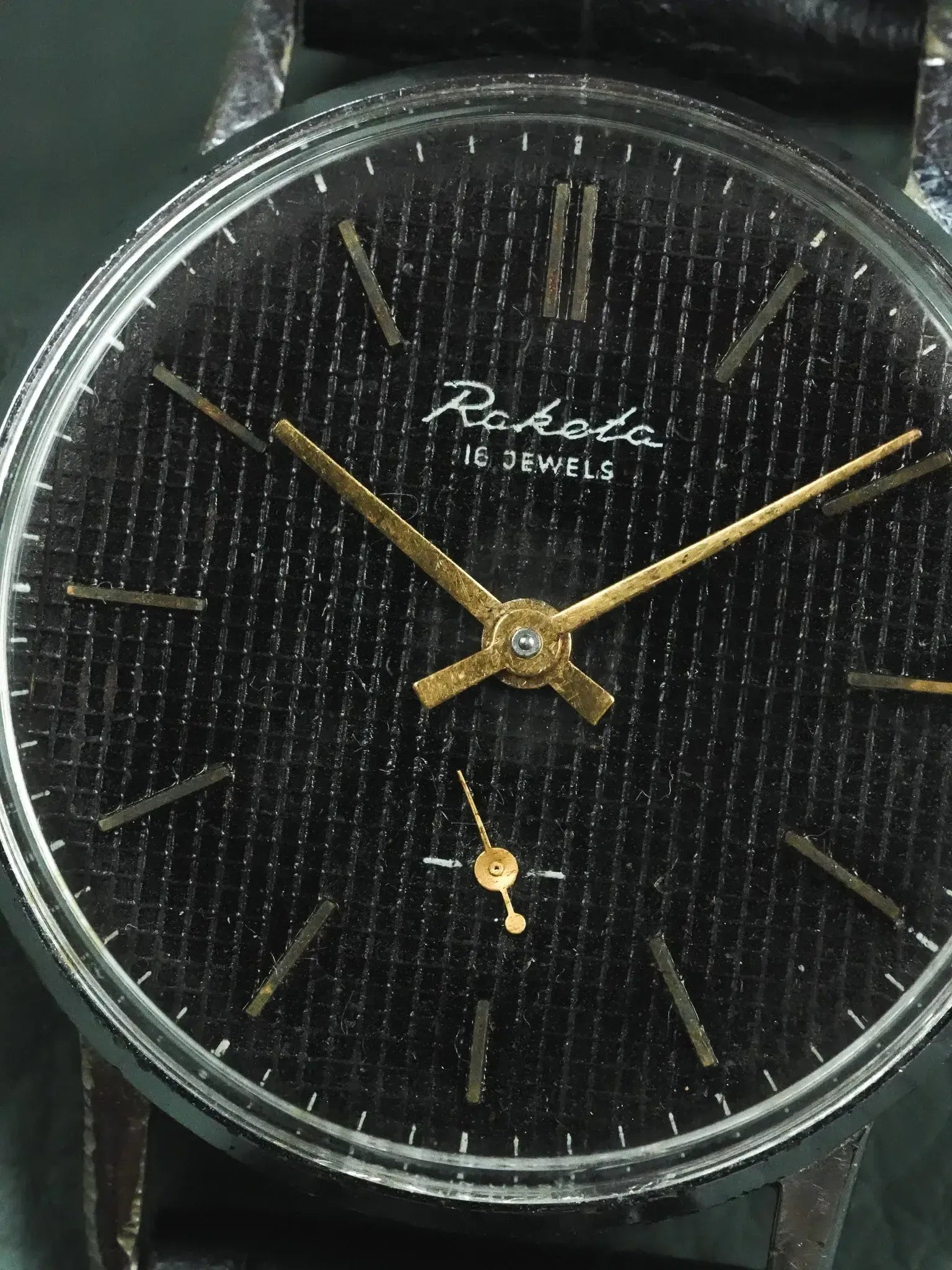 Raketa - Black Honeycomb sub-second OR - 1960s 