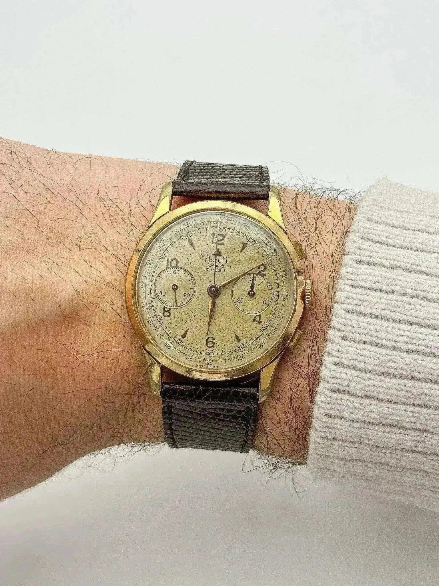 Actua Genève - Chrono Landeron Plaqué or - 1950s - Atelier Victor