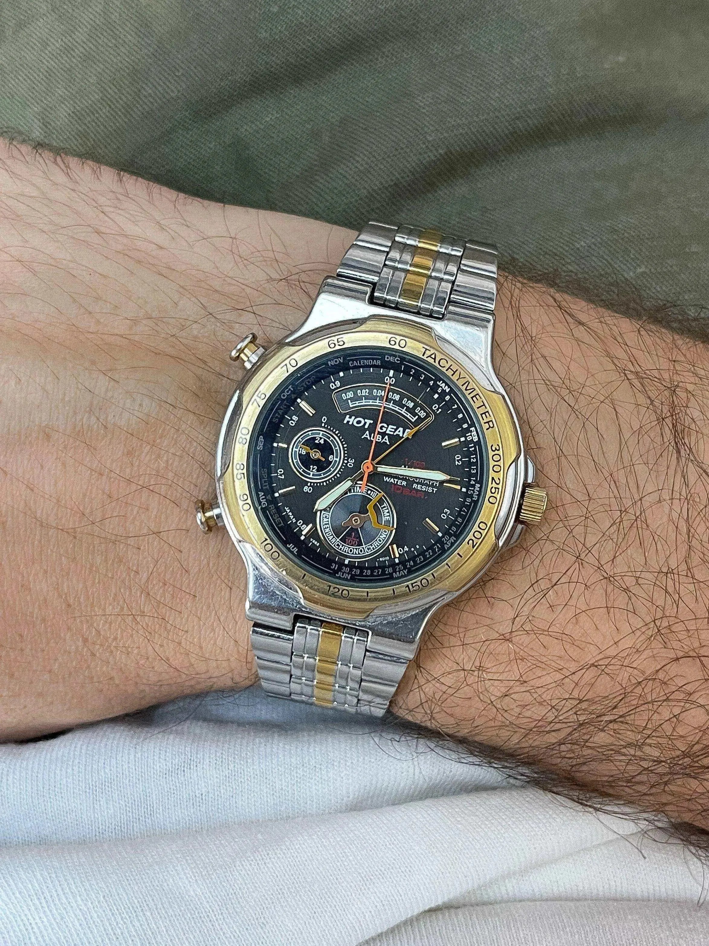 Alba (By Seiko) - Calendar Chronographe - 1983 - Atelier Victor Paris - Vintage Watch Shop Dubai