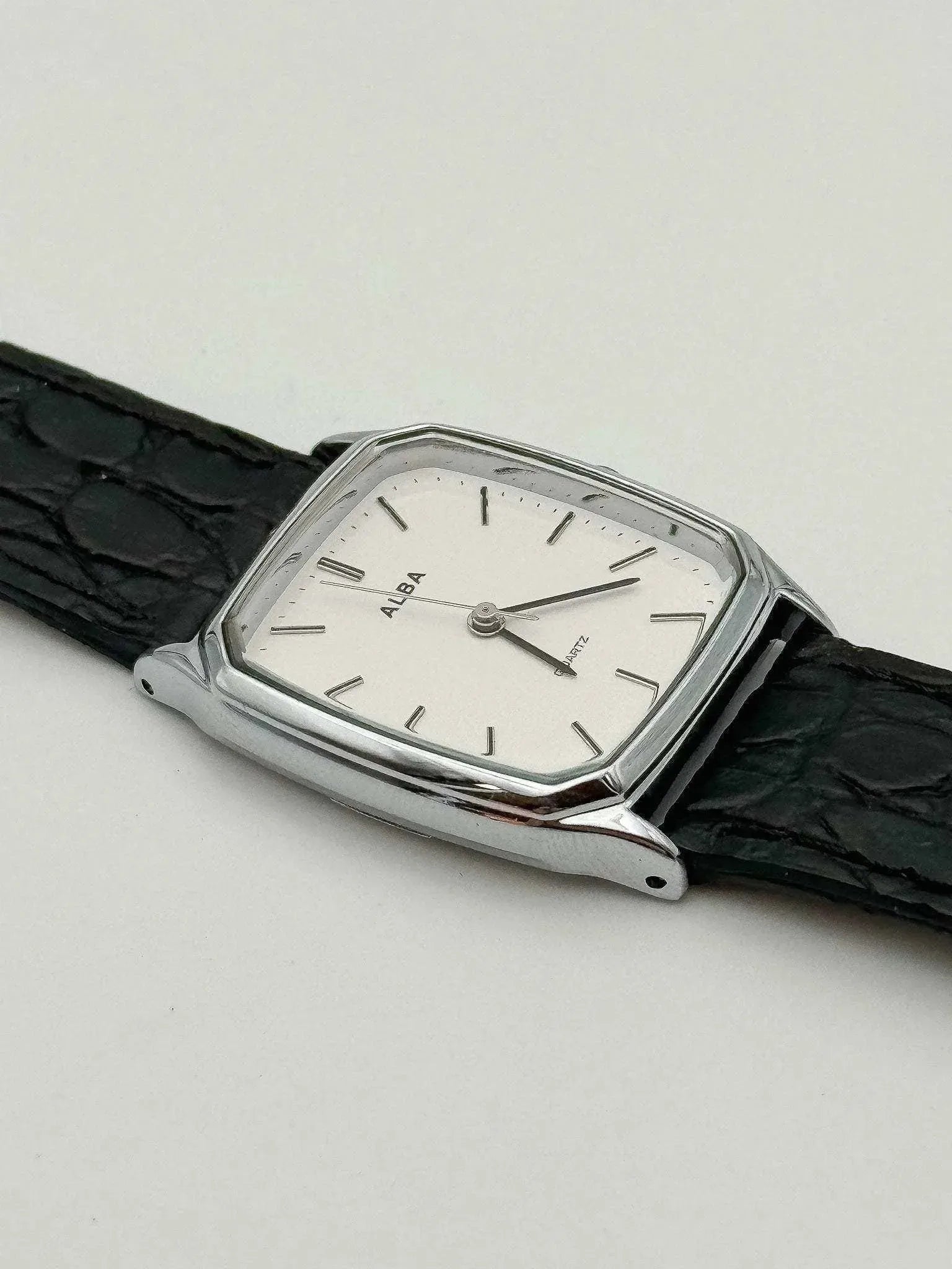 Alba by Seiko - White Dress Watch - 1990s - Atelier Victor - Vintage  Shop
