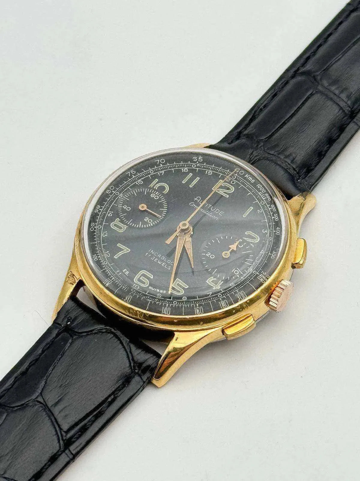 Altitude Competition - Chronograph Venus Black - 1960s - Atelier Victor Paris - Vintage Watch Shop Dubai