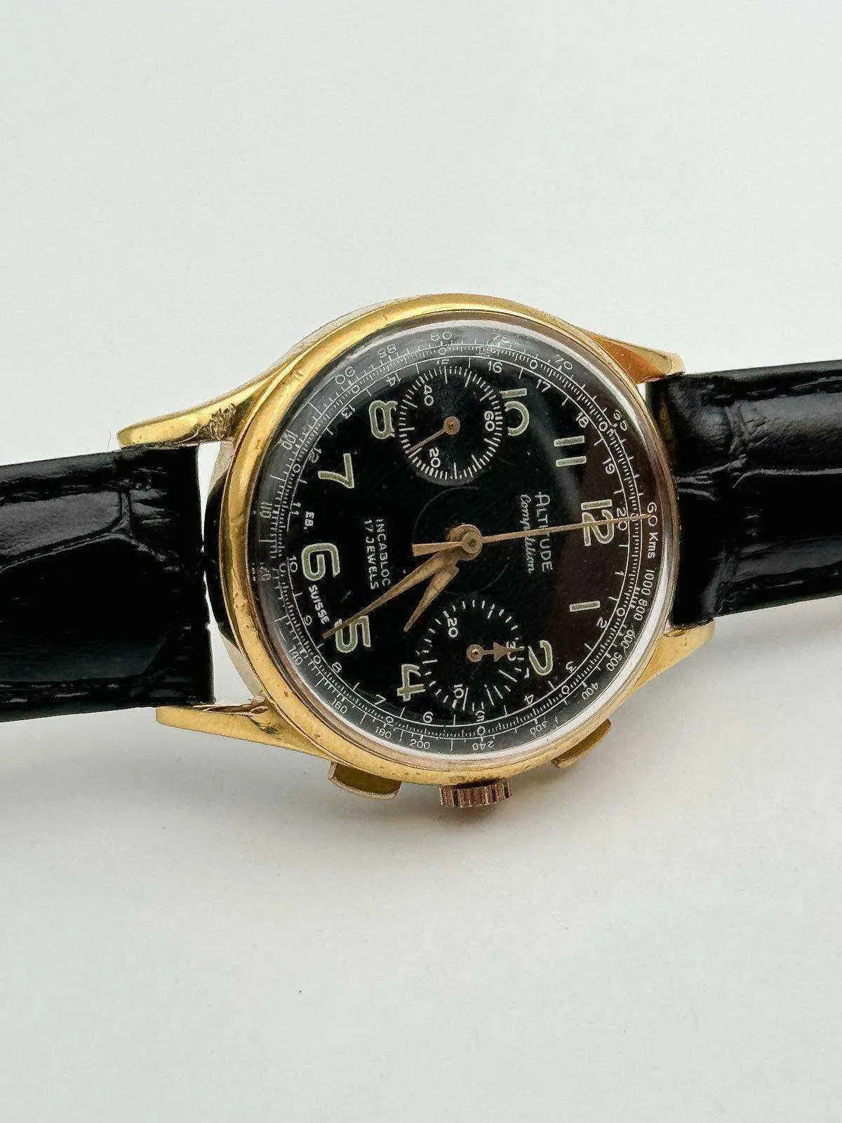 Altitude Competition - Chronograph Venus Black - 1960s - Atelier Victor Paris - Vintage Watch Shop Dubai