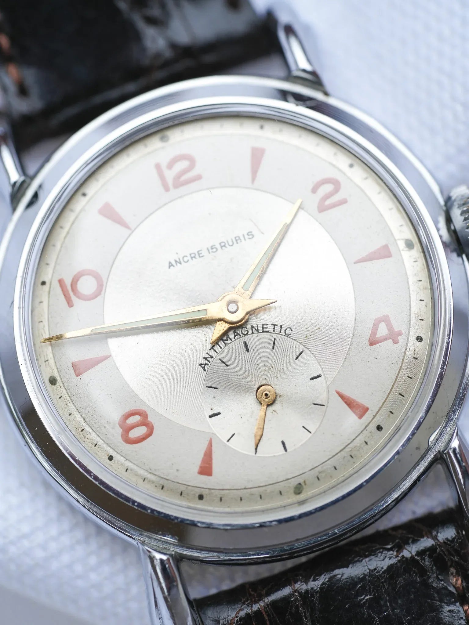 Anonyme - Tear drops Index Saumon - 1970s - Atelier Victor