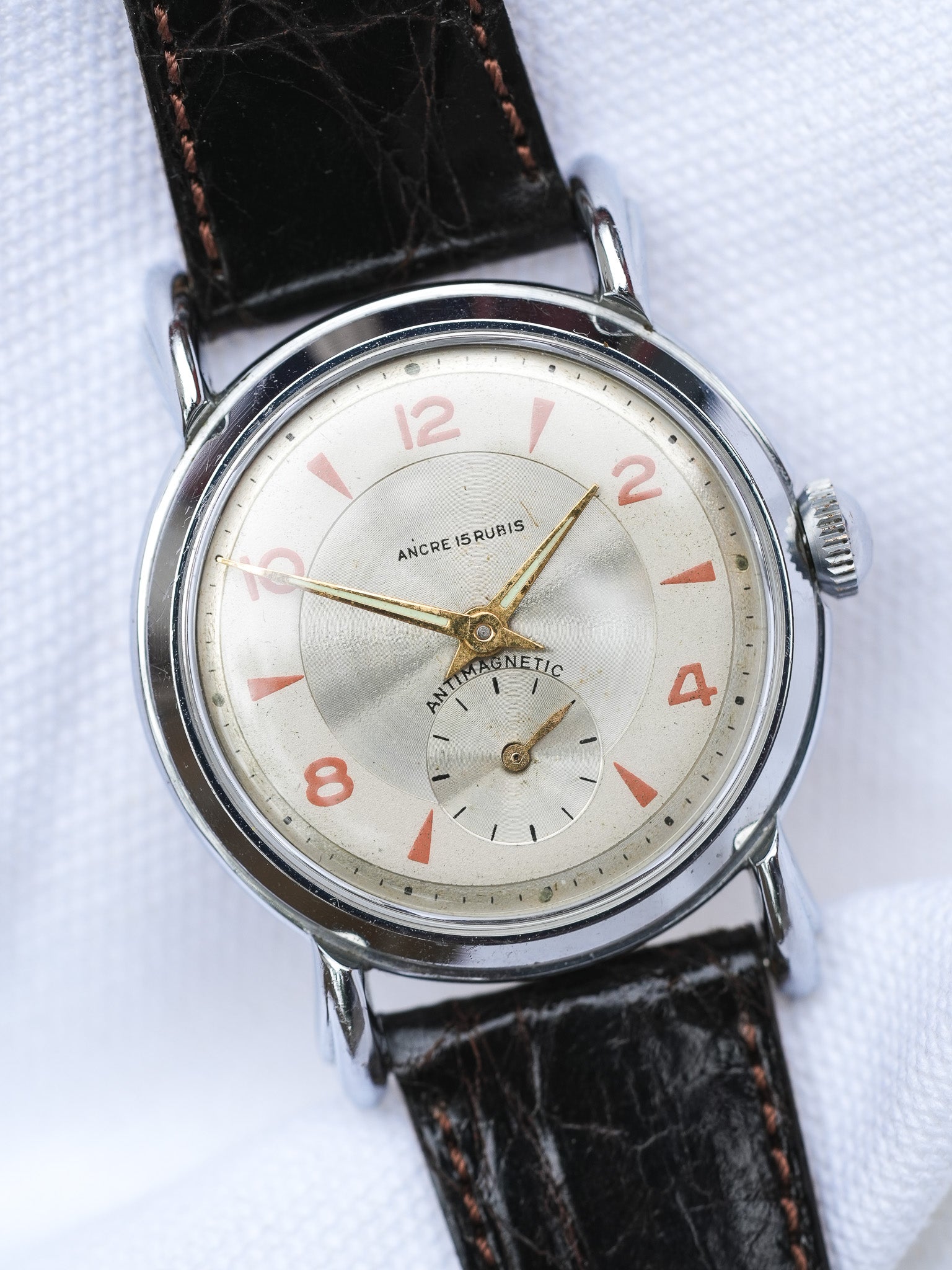 Anonyme - Tear drops Index Saumon - 1970s - Atelier Victor Paris - Vintage Watch Shop Dubai