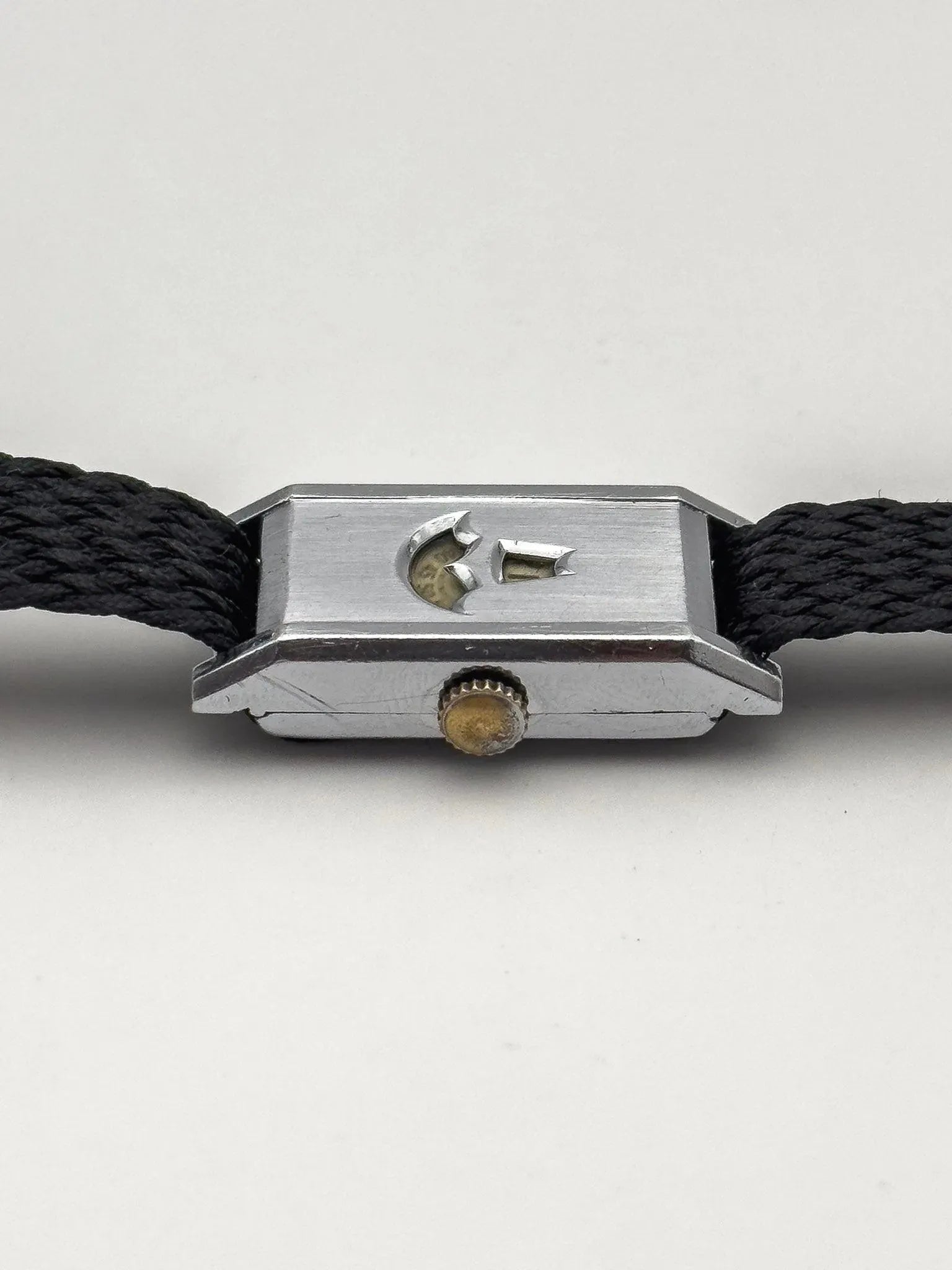 Anonymous - Jump Hour / Tank Guichet - 1930s - Atelier Victor Paris - Vintage Watch Shop Dubai